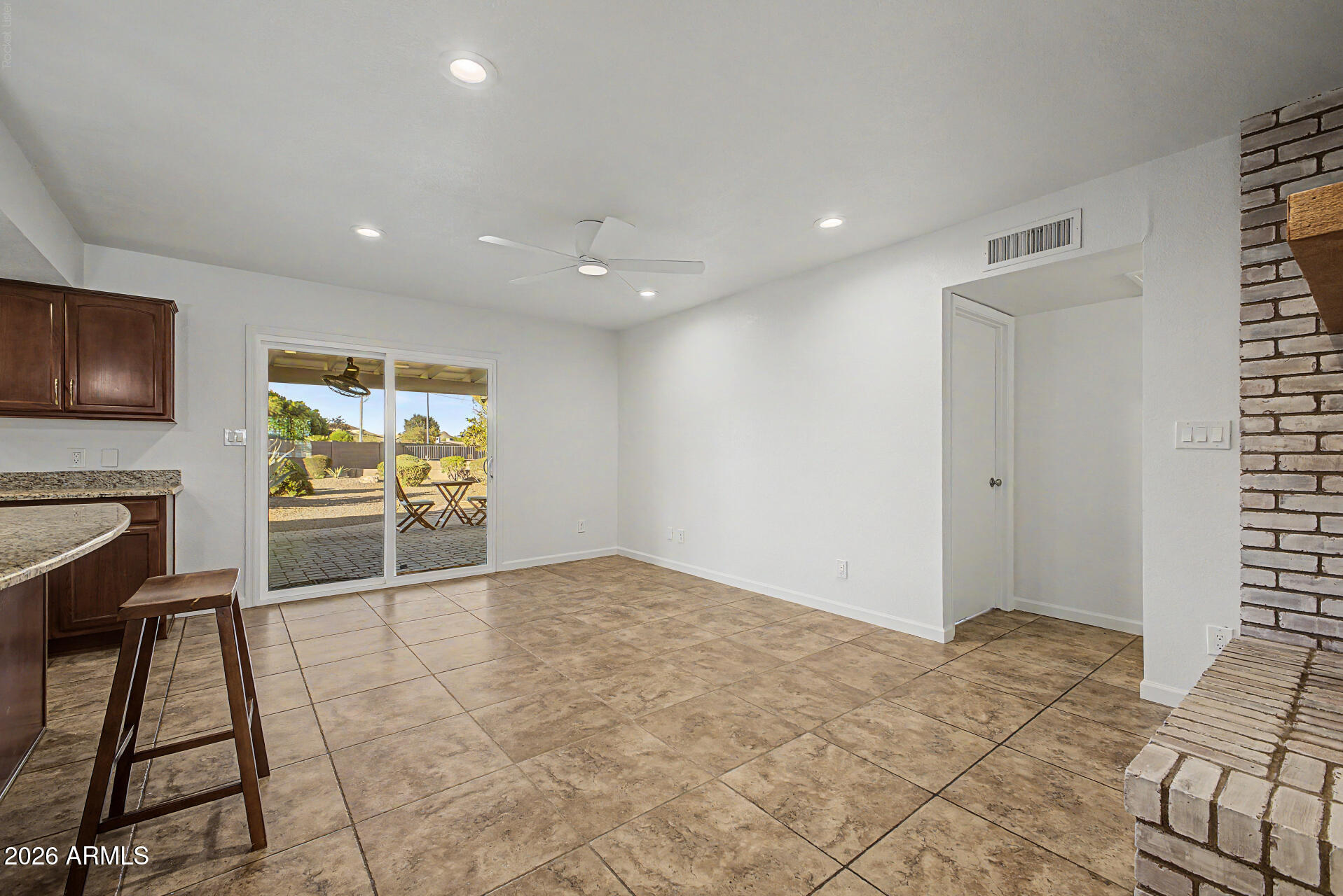 SUNRISE UNIT 4 - Residential