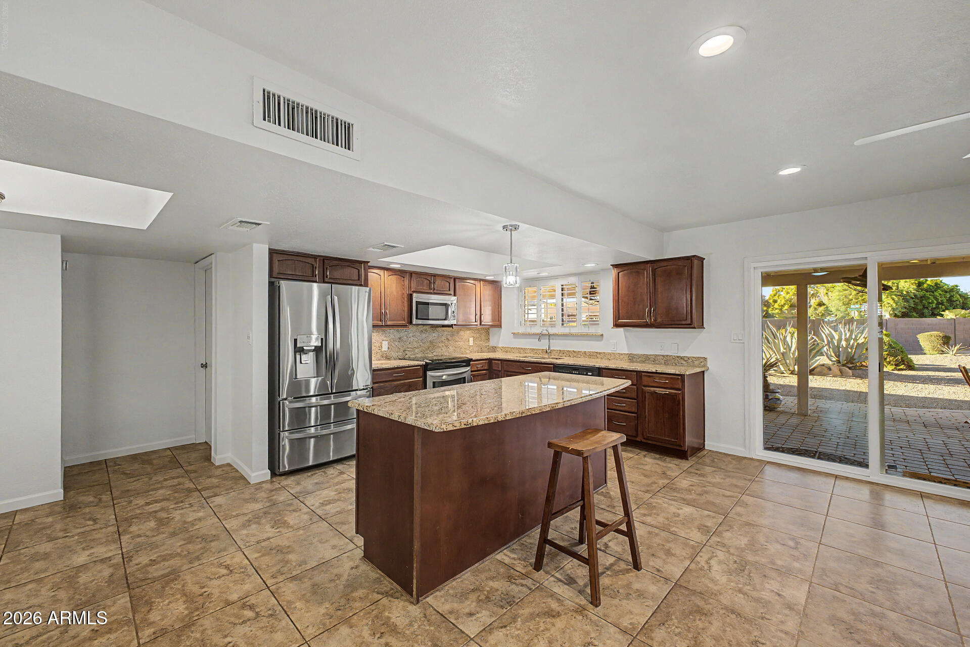 SUNRISE UNIT 4 - Residential