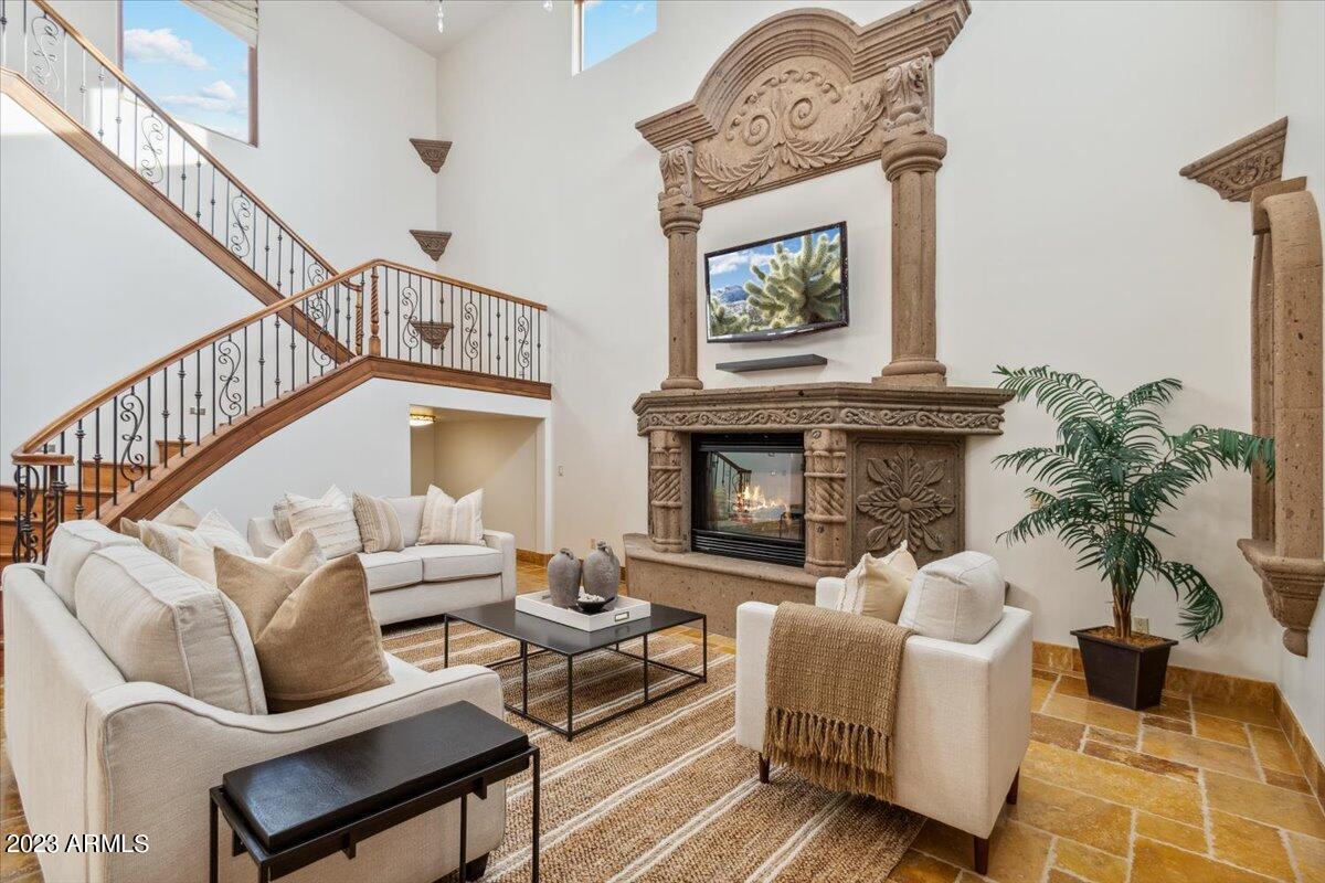SUNDOWN RANCHOS 2 - Residential