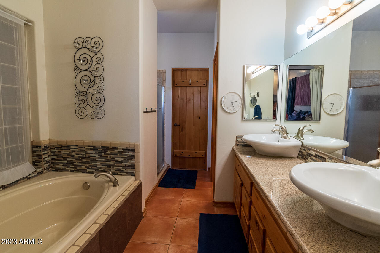 CANYON DE FLORES PHASE 1B - Residential