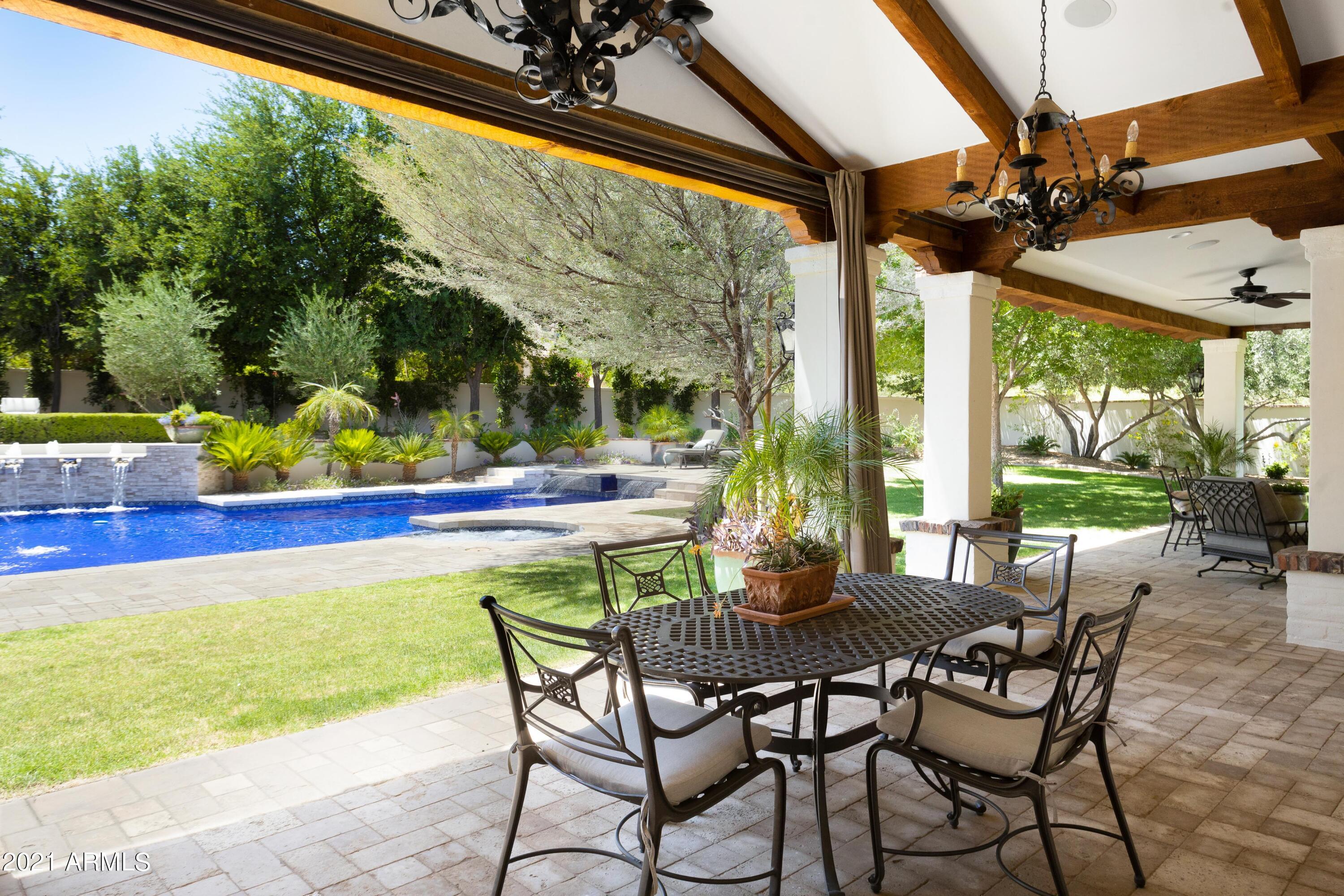 PARADISE VALLEY ENCLAVE - Residential