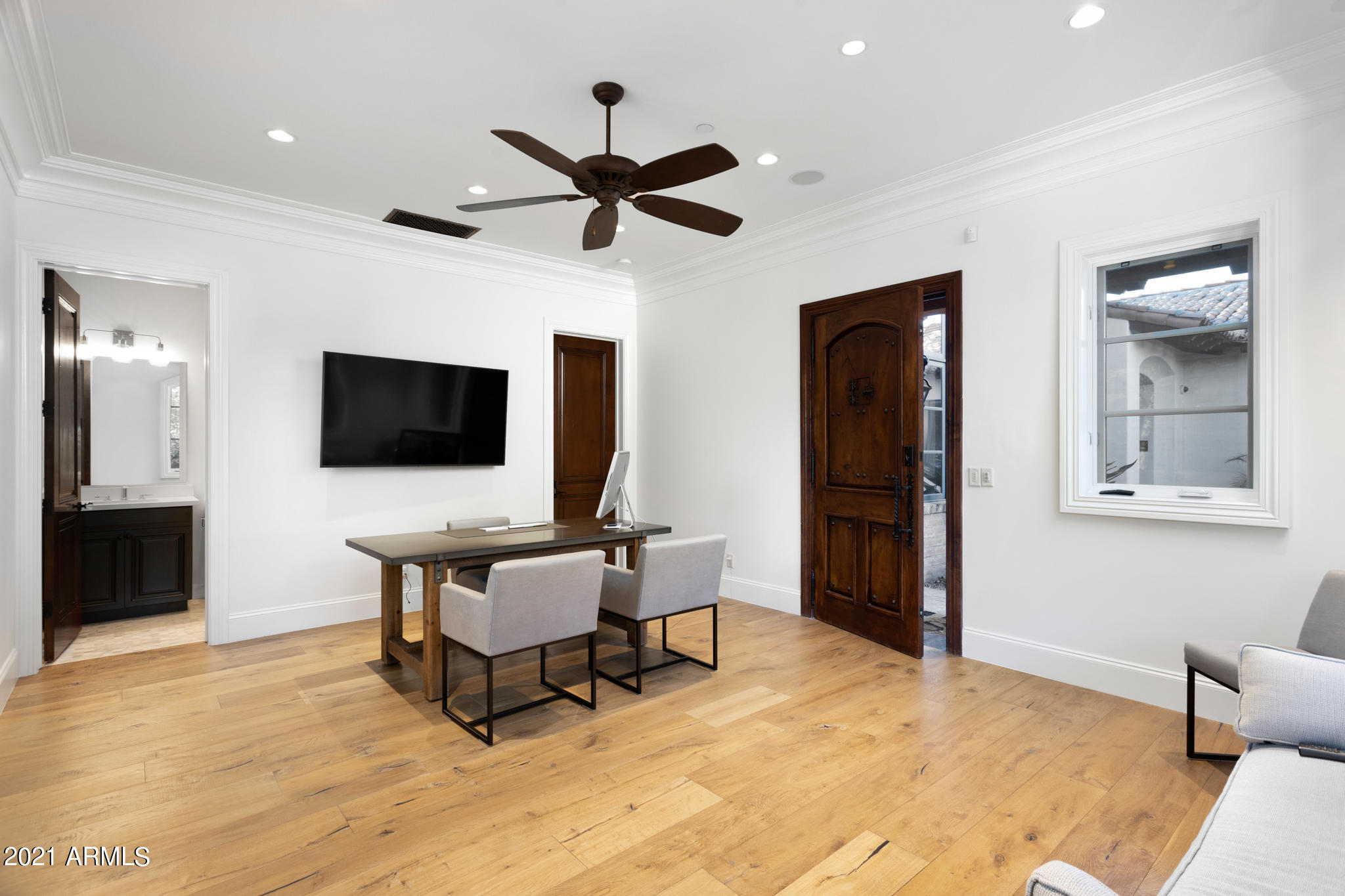 PARADISE VALLEY ENCLAVE - Residential