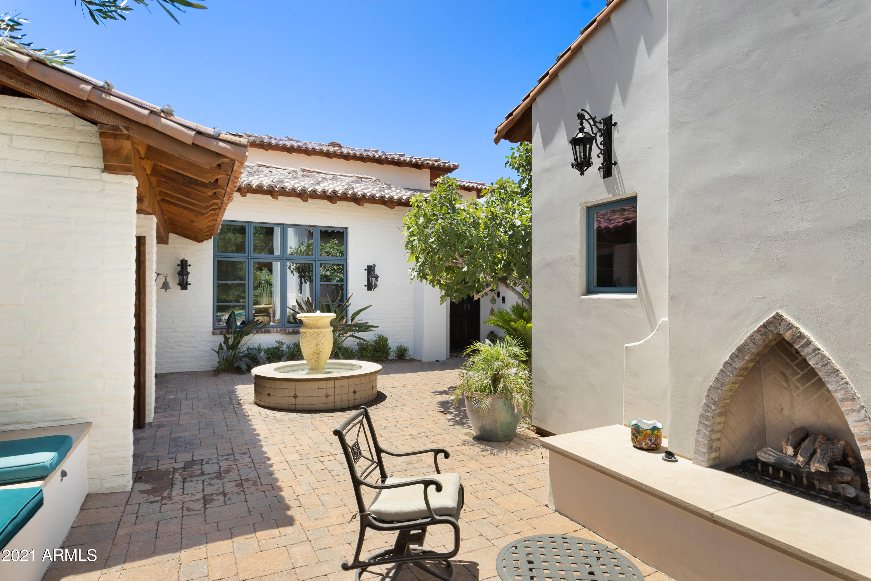 PARADISE VALLEY ENCLAVE - Residential