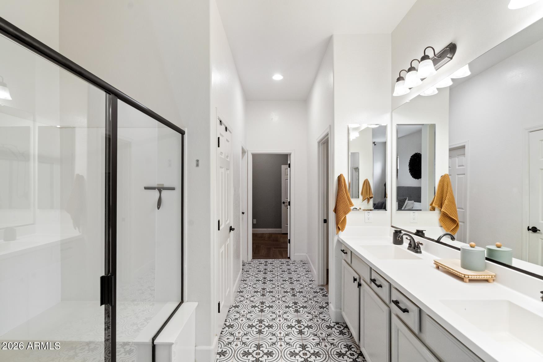 VERRADO PHASE 3 SOUTH PHASES A B - Residential