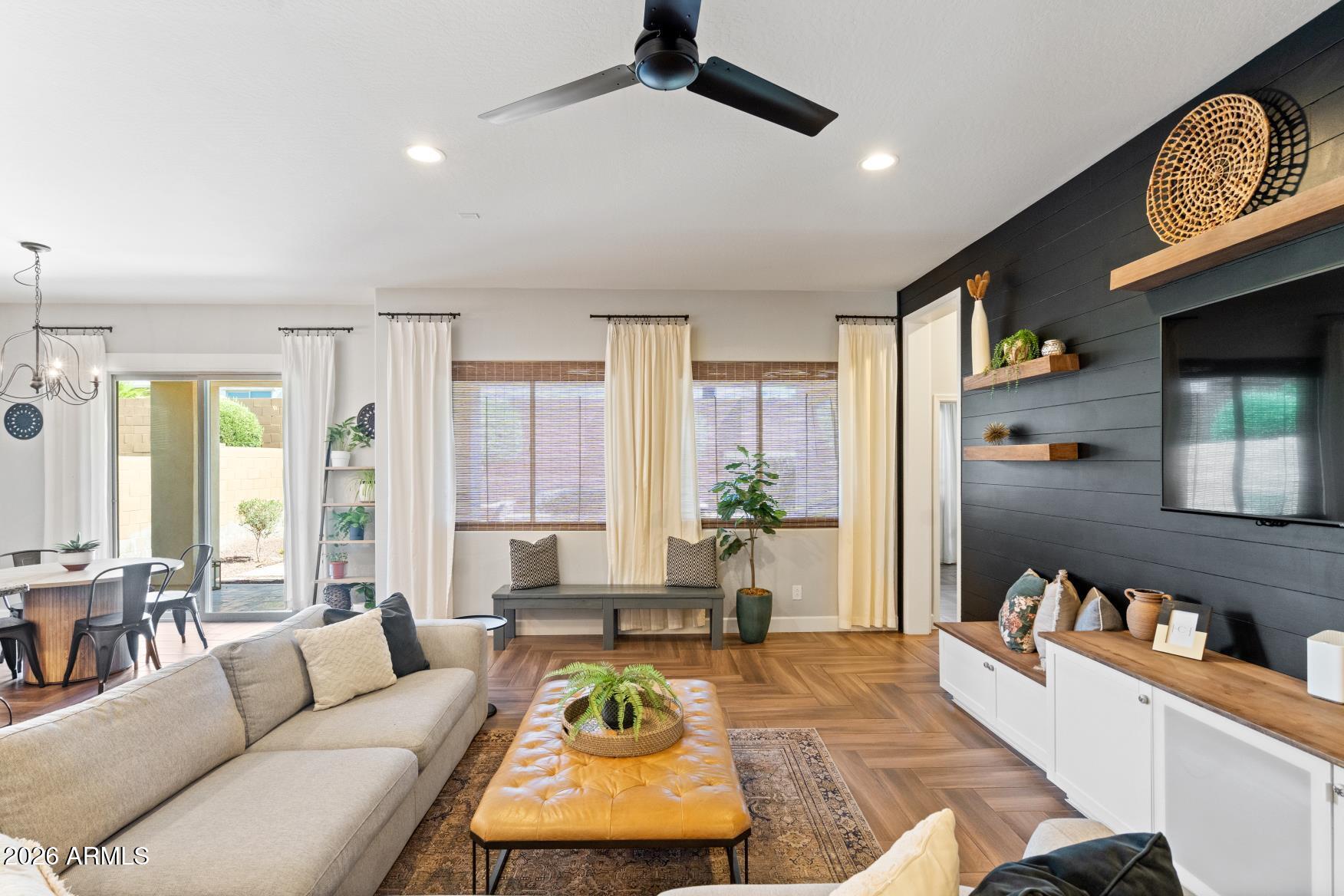 VERRADO PHASE 3 SOUTH PHASES A B - Residential