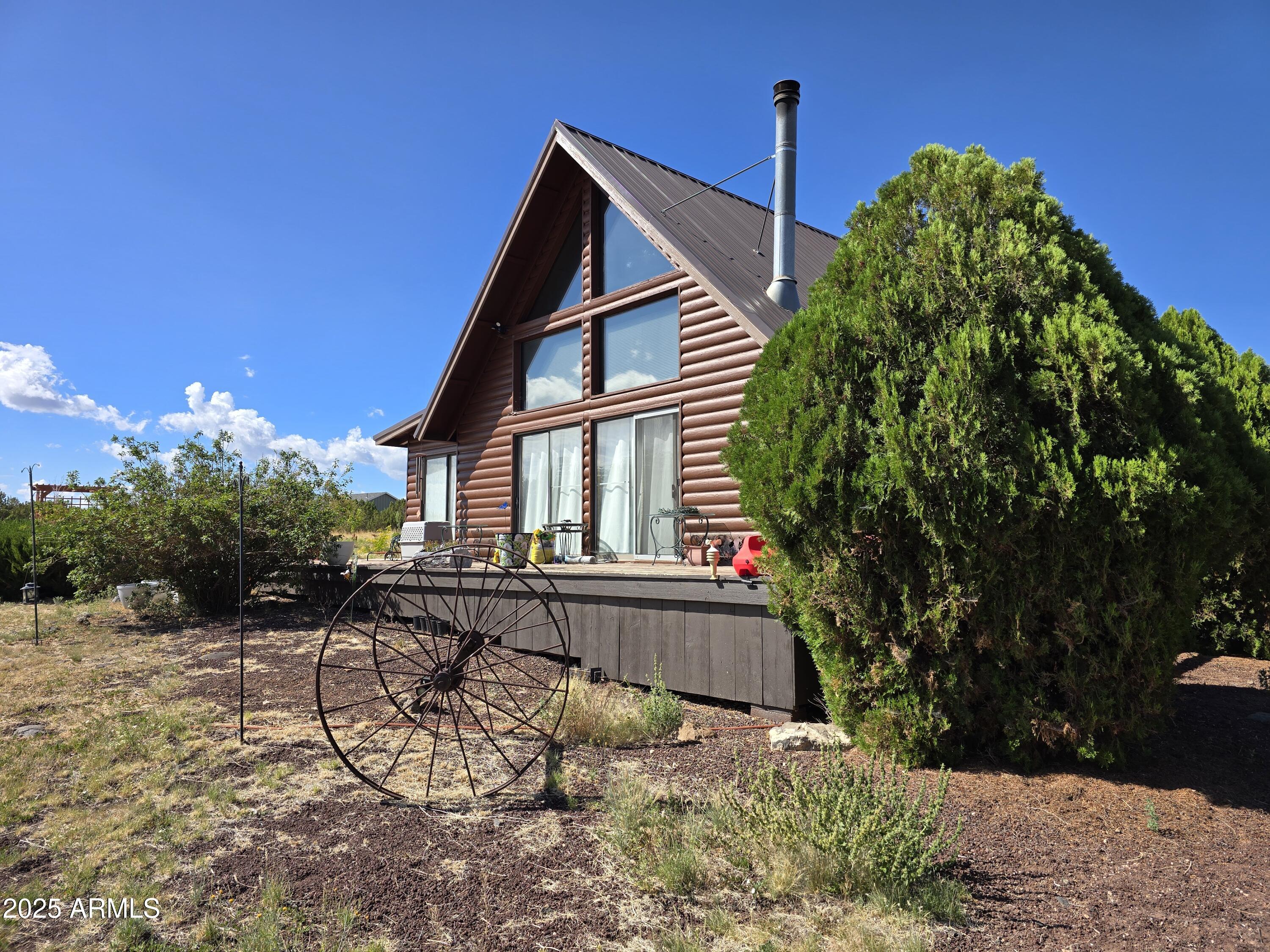 WHITE MOUNTAIN LAKES UNIT 17 - Residential