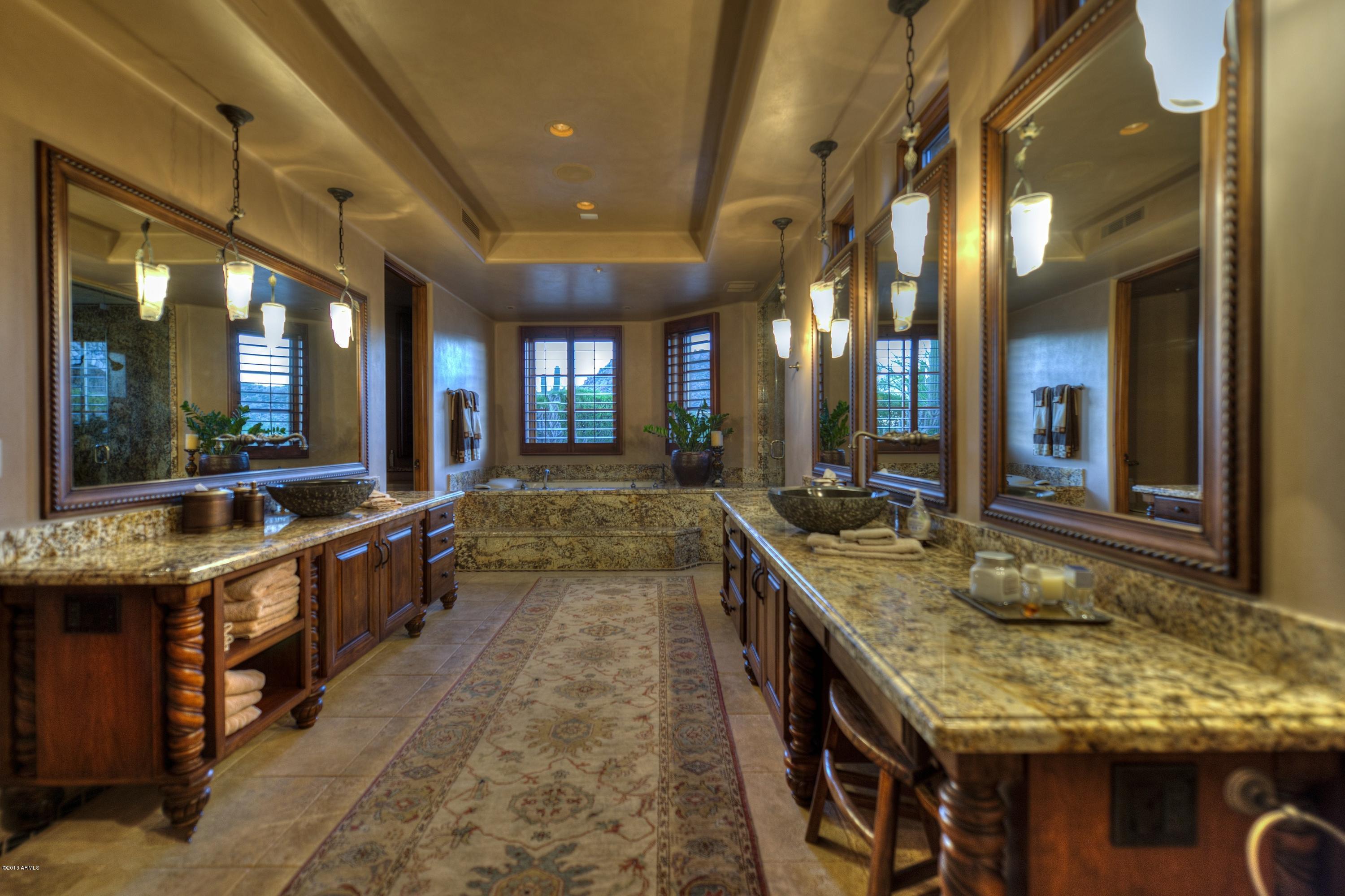 Estancia - Residential
