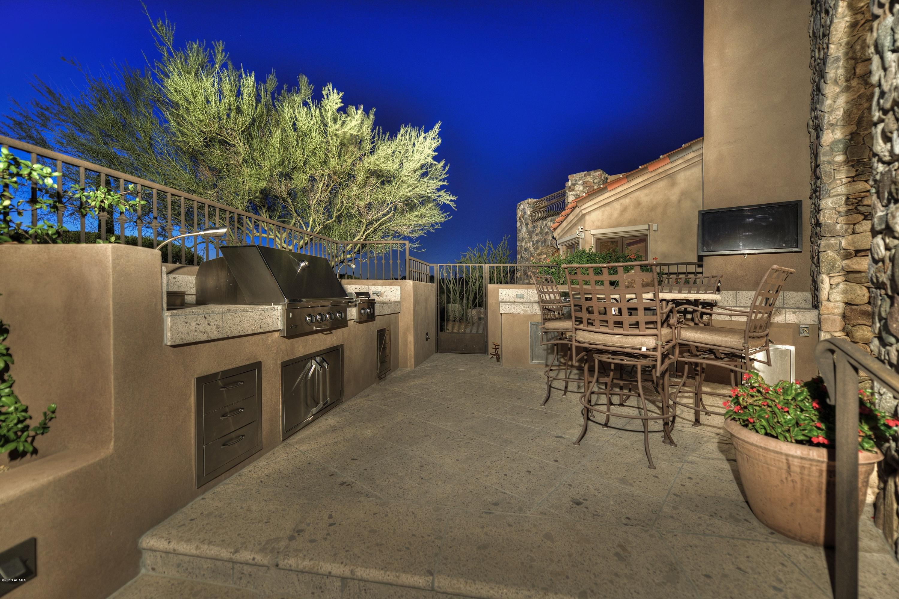 Estancia - Residential
