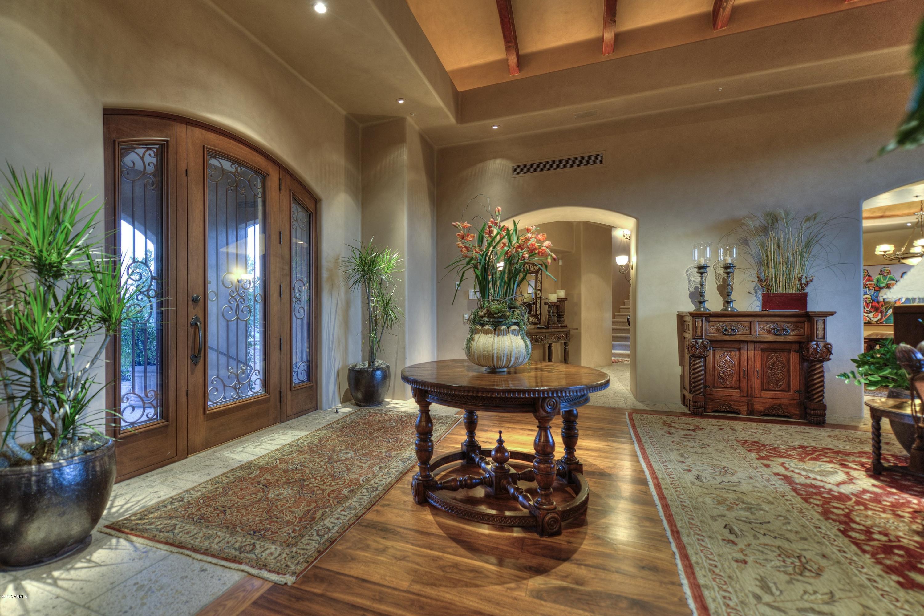 Estancia - Residential