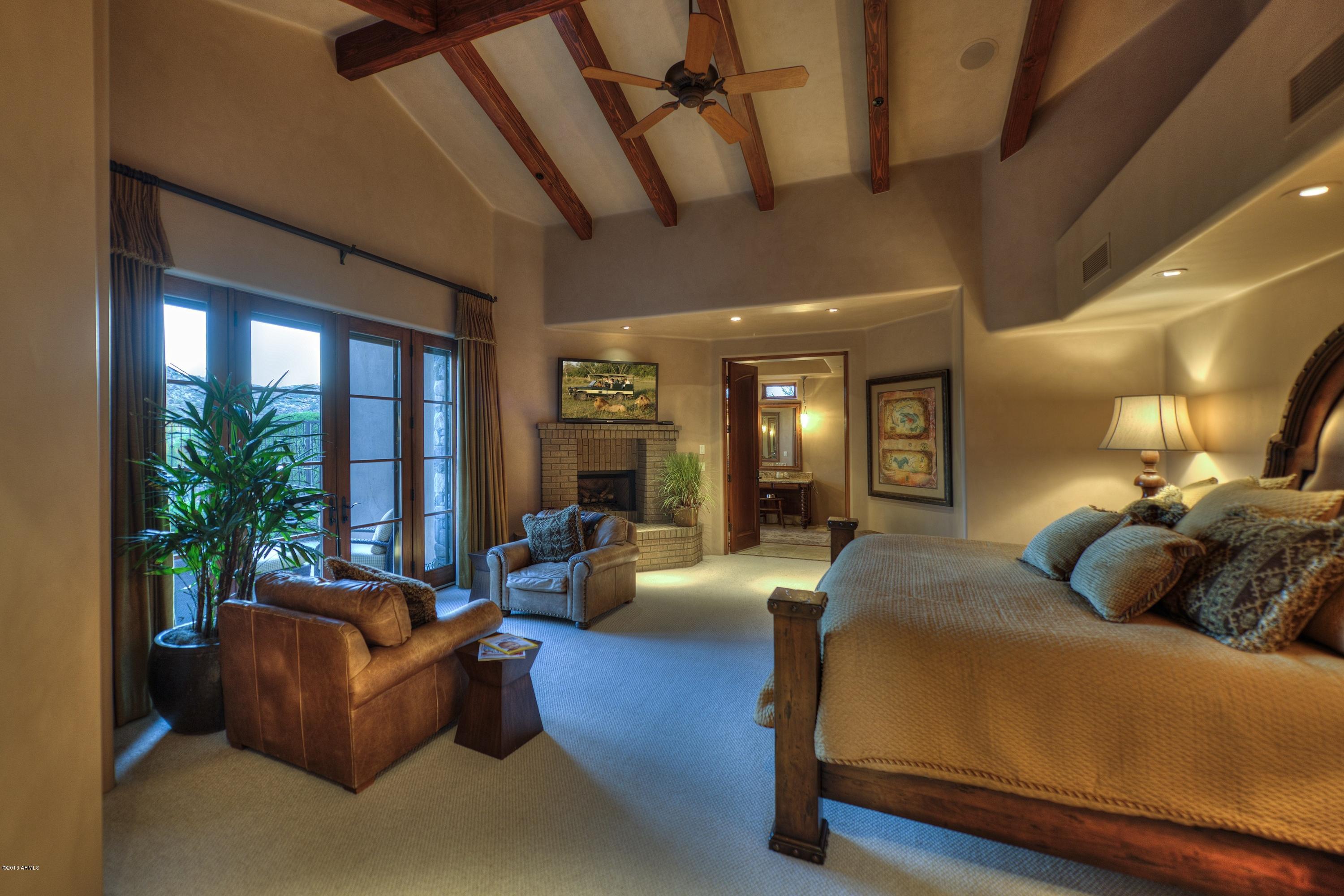 Estancia - Residential