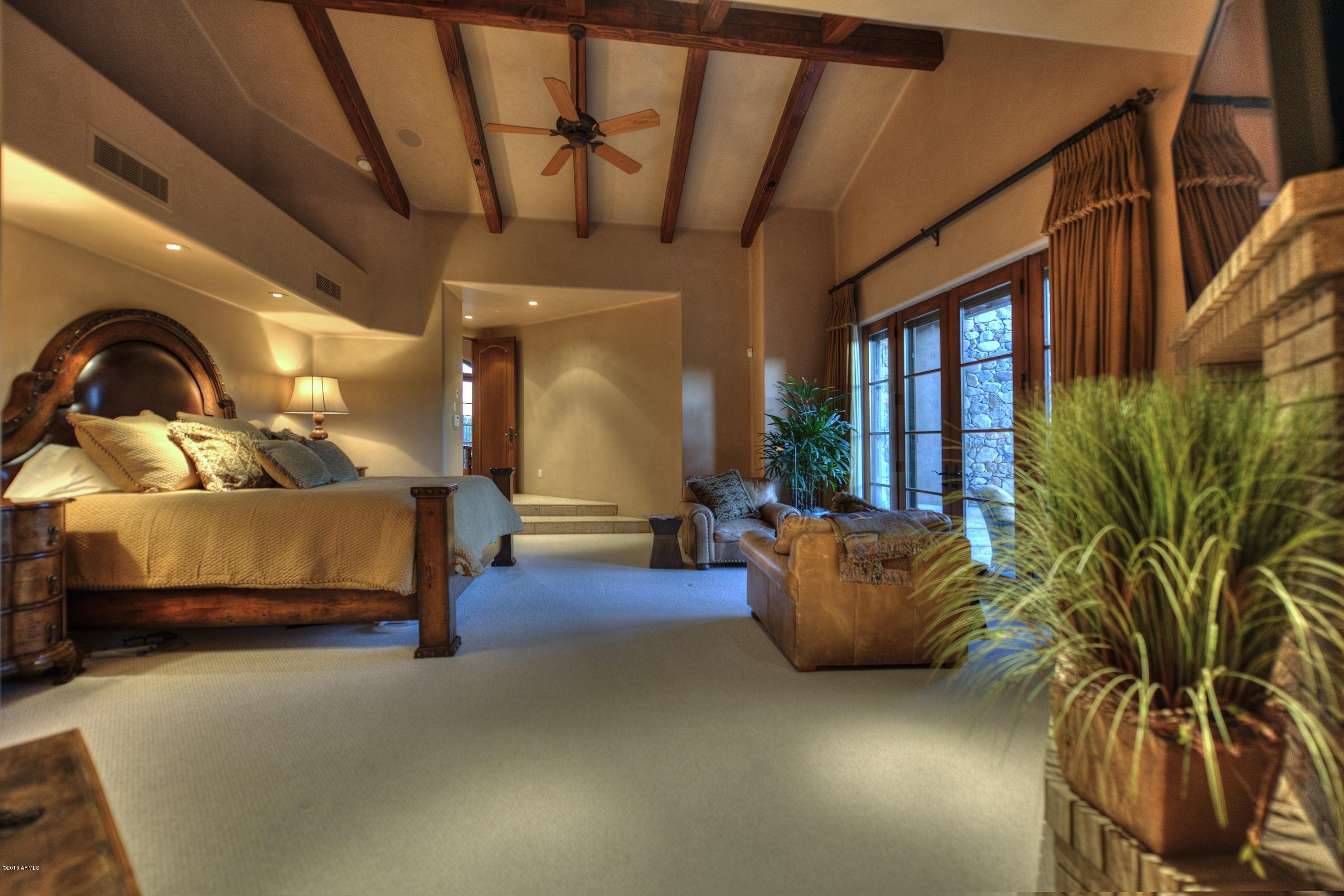 Estancia - Residential