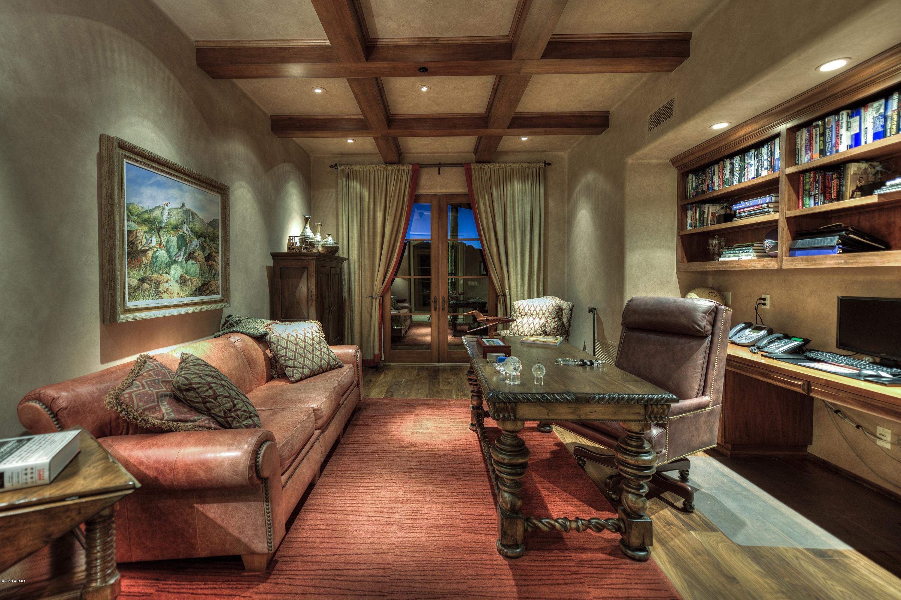 Estancia - Residential