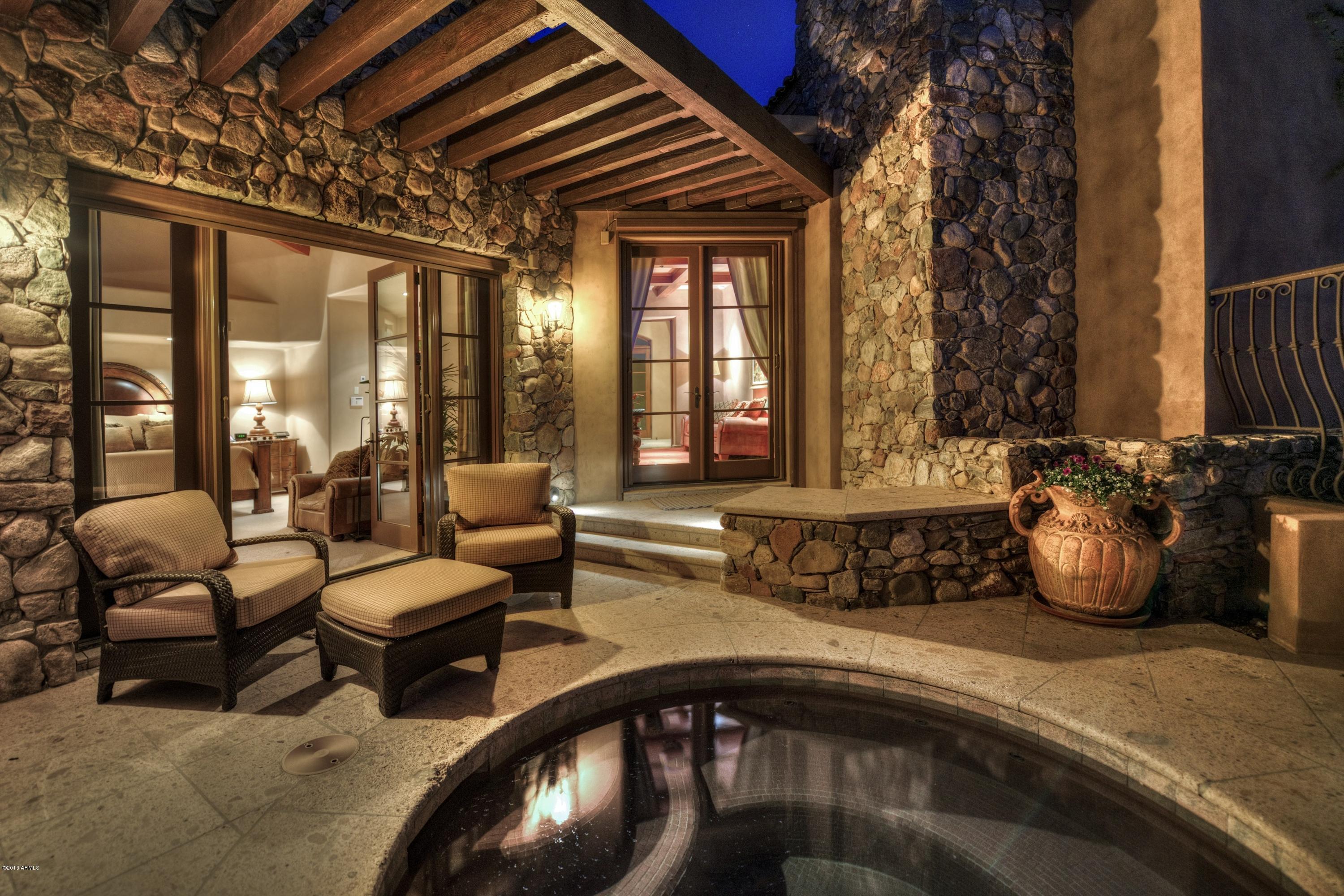 Estancia - Residential