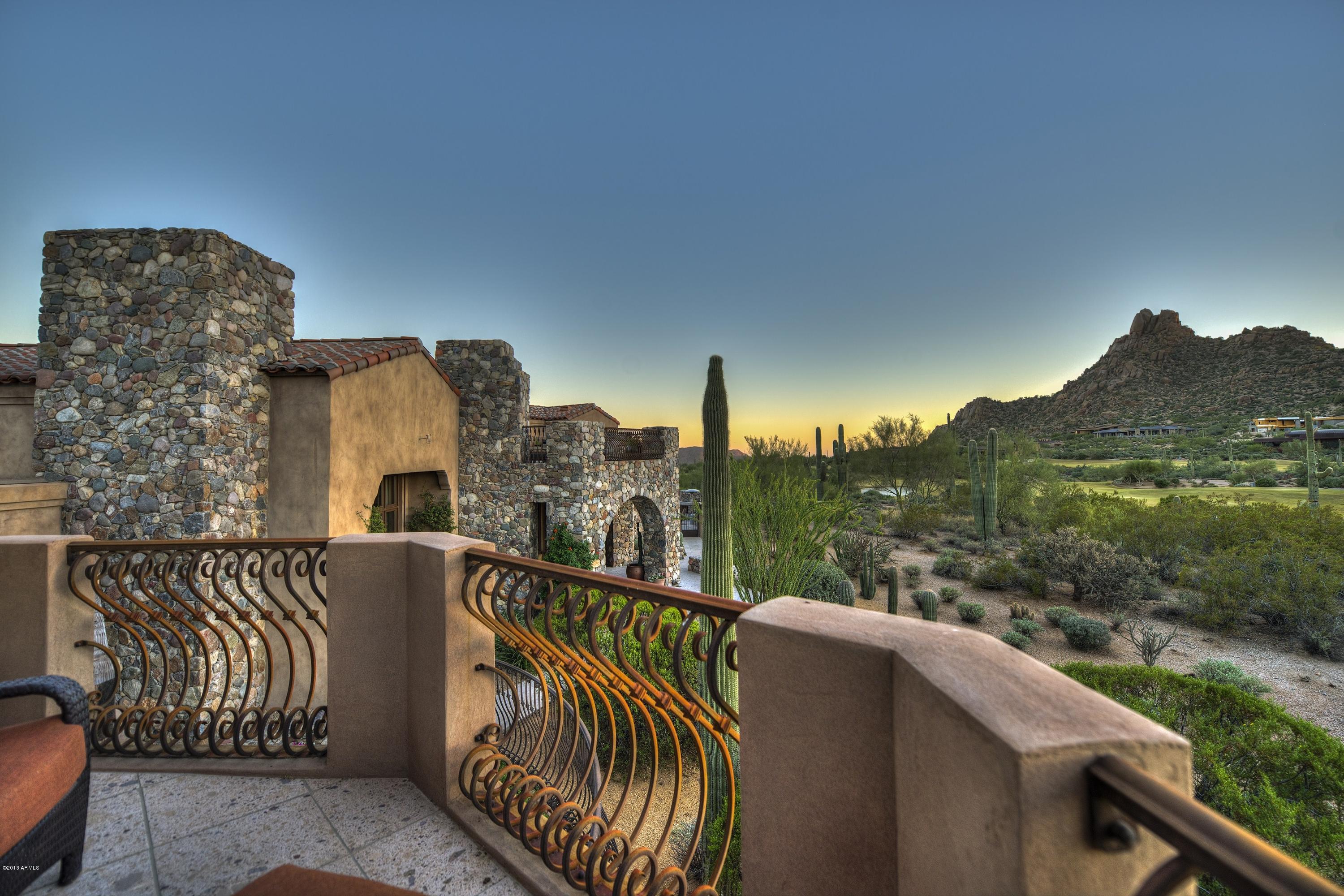 Estancia - Residential