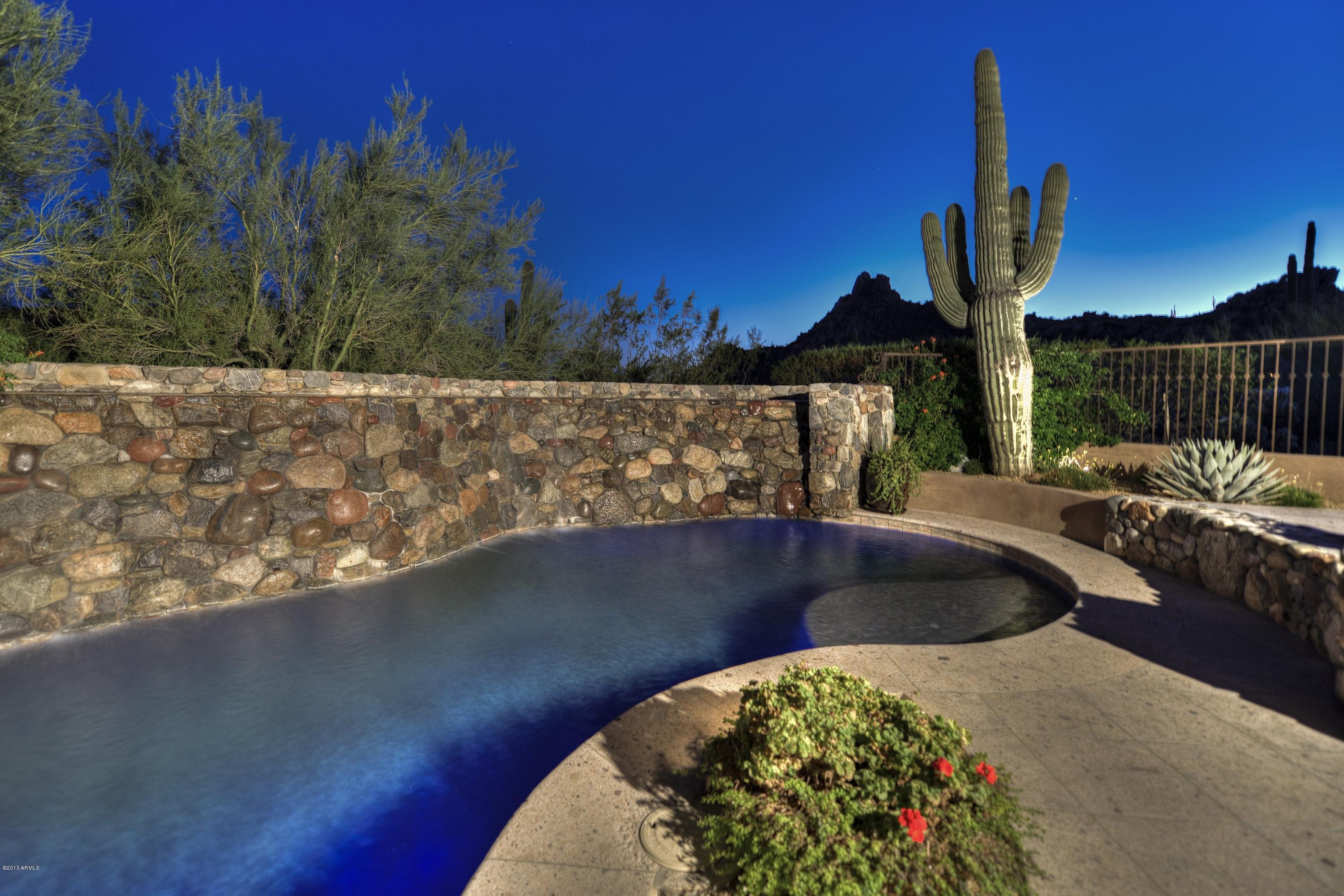 Estancia - Residential