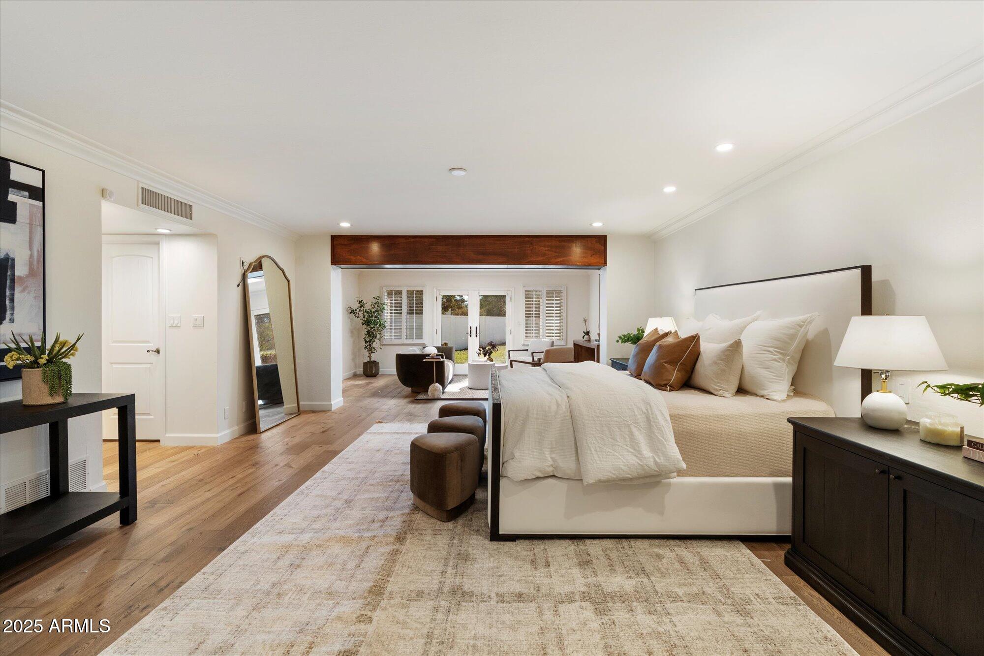 CAMELBACK COUNTRY CLUB ESTATES - Residential