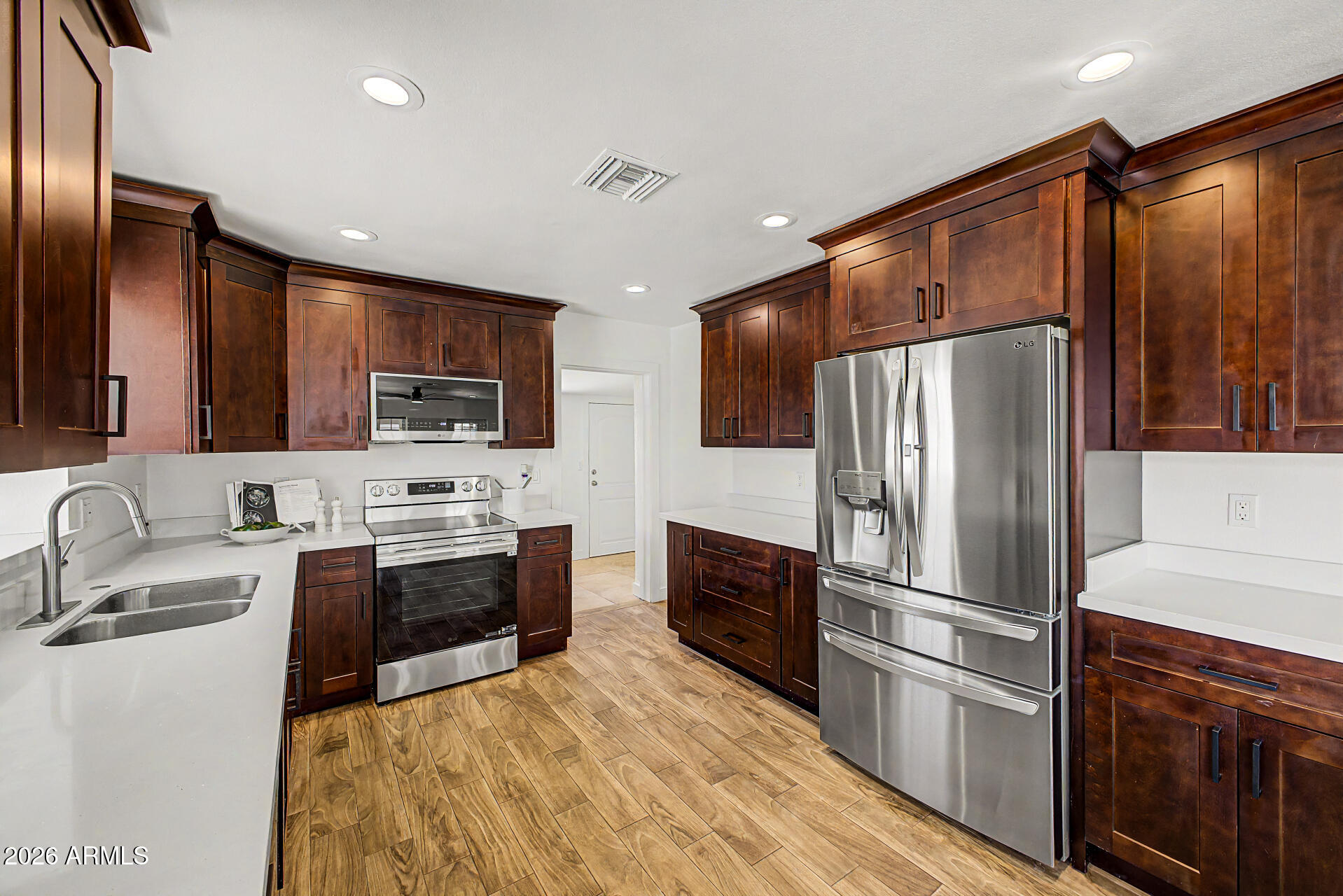 ARDA PLACE - Residential