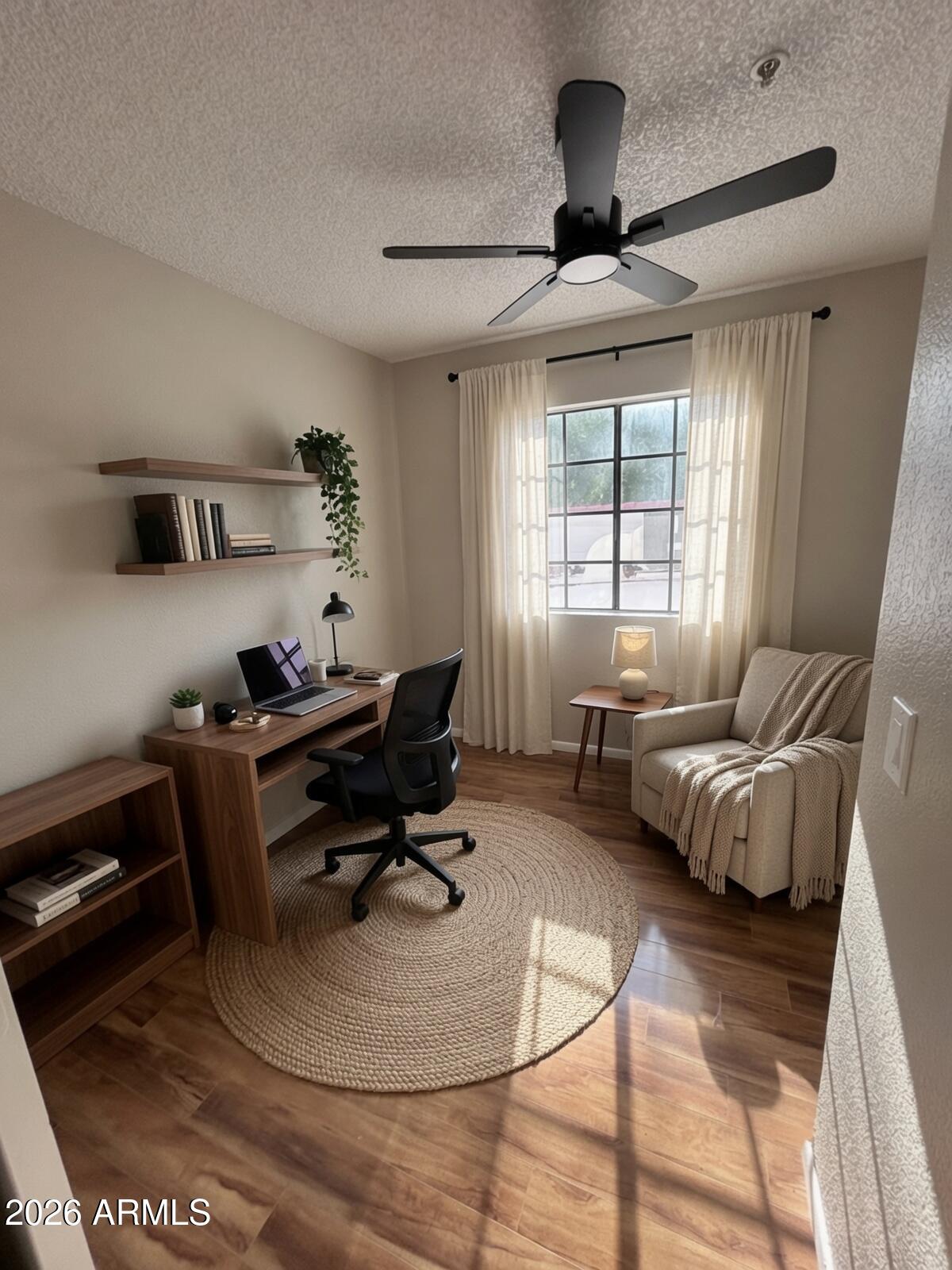 SCOTTSDALE TRAILS - Residential