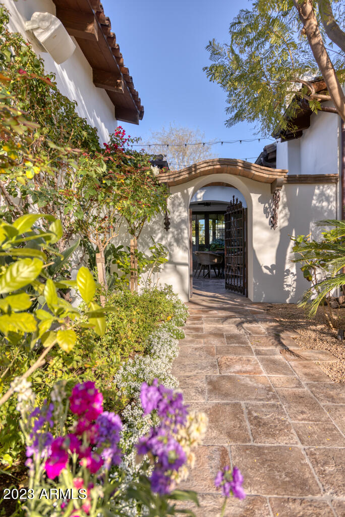 CAMELBACK LANDS - Residential