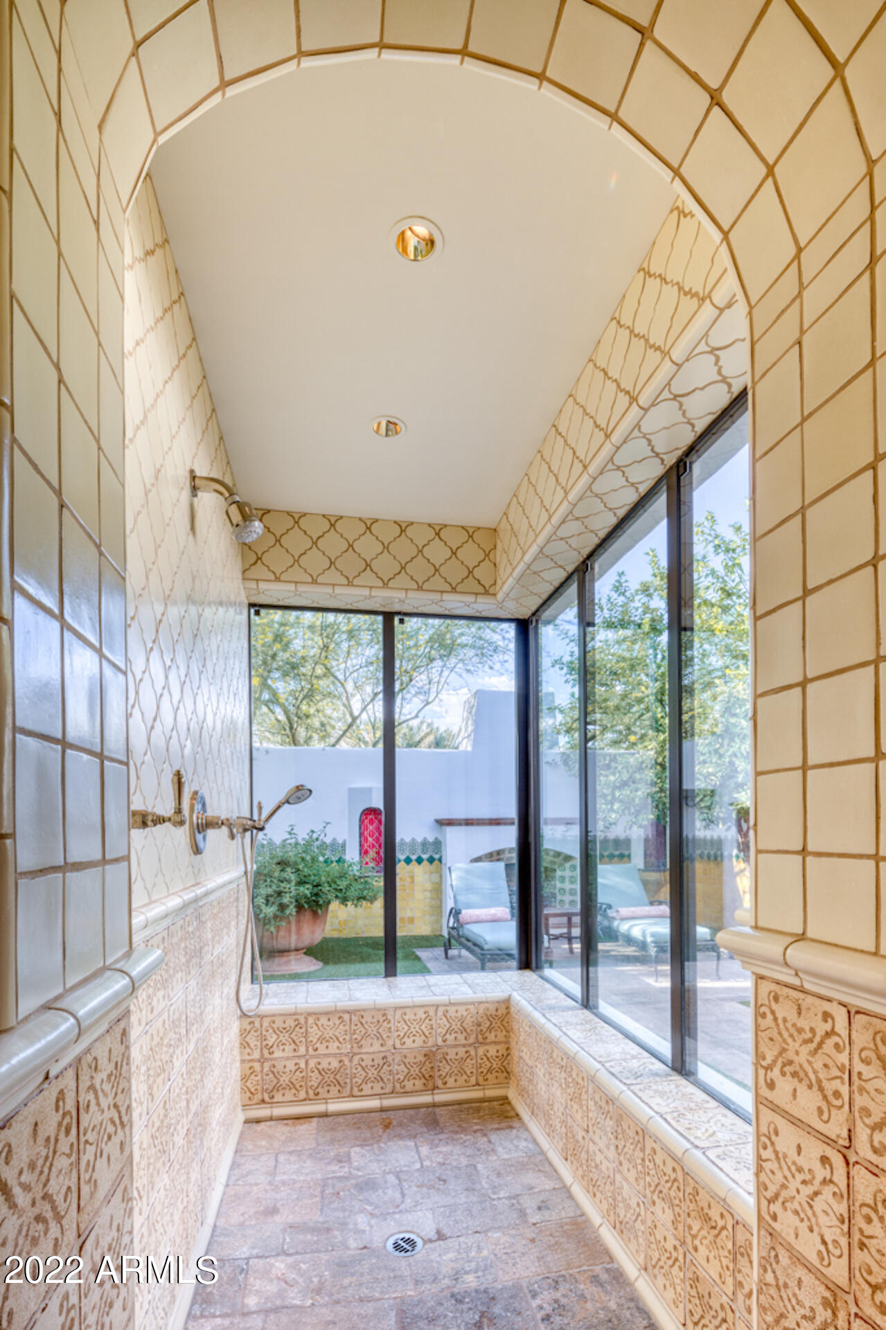CAMELBACK LANDS - Residential