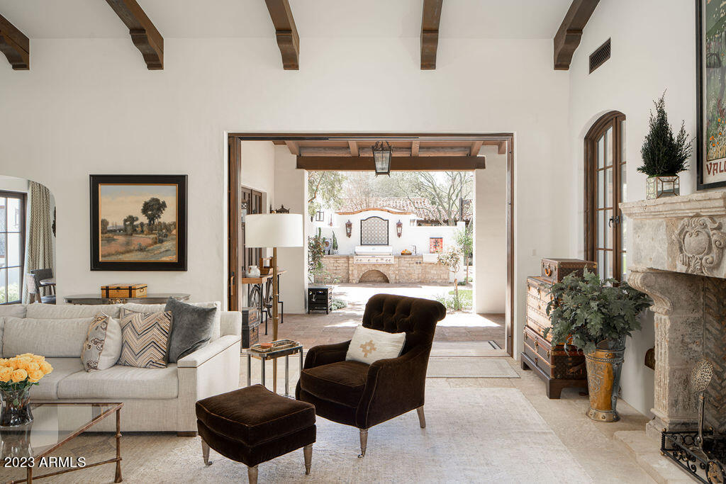 CAMELBACK LANDS - Residential