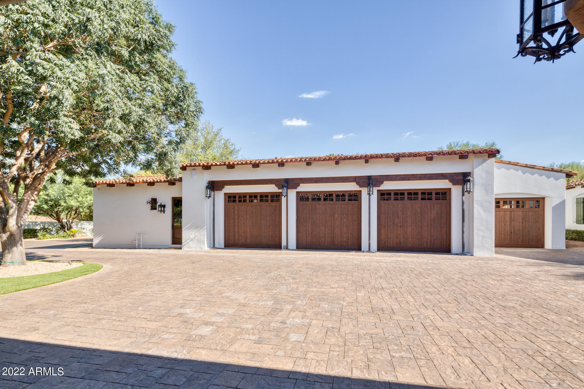 CAMELBACK LANDS - Residential