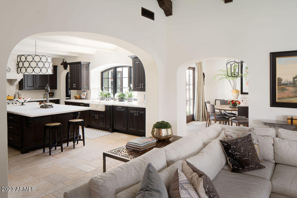 CAMELBACK LANDS - Residential
