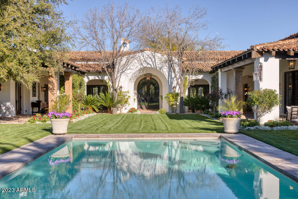 CAMELBACK LANDS - Residential