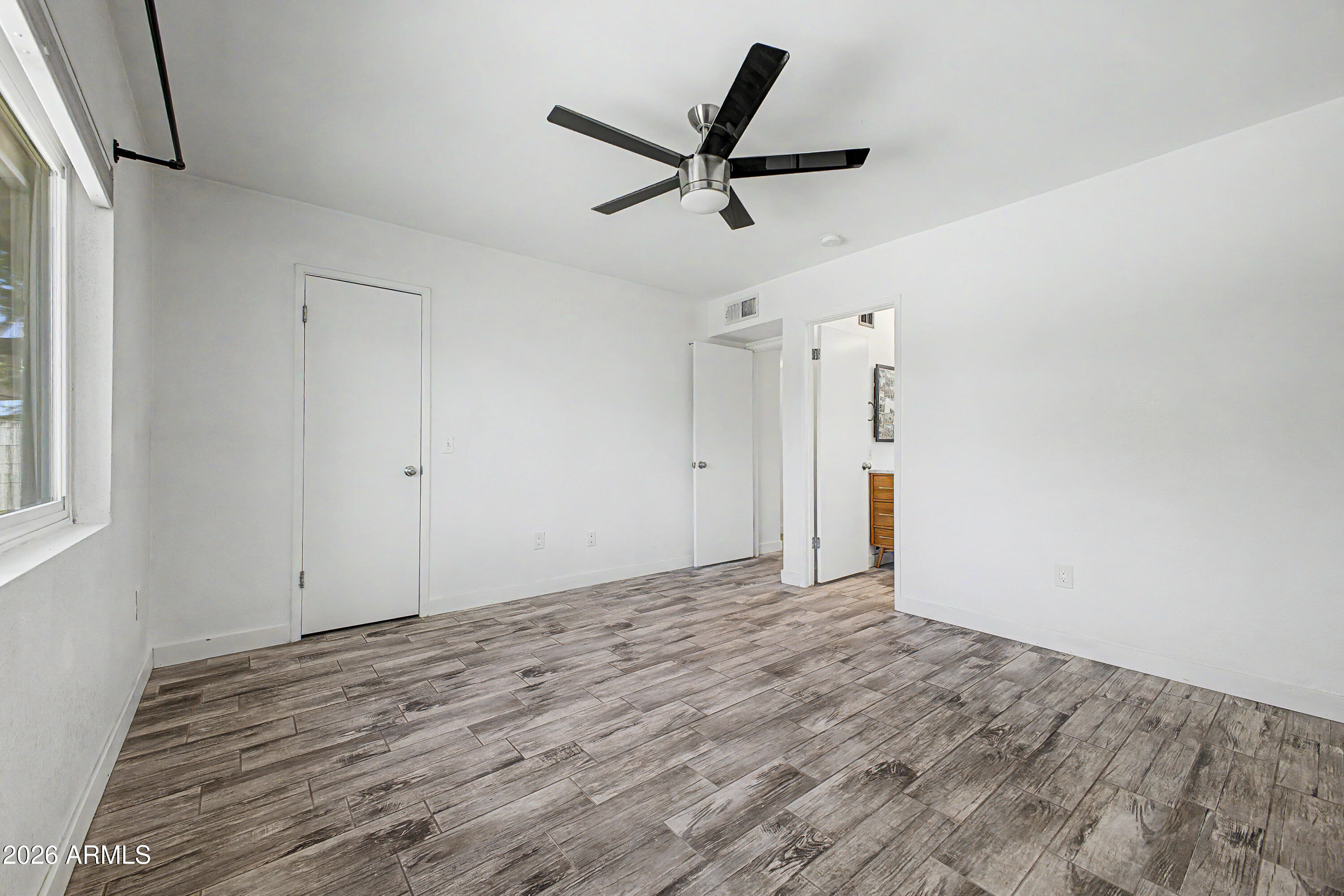 SOUTHERN PALMS UNIT 1 - Residential