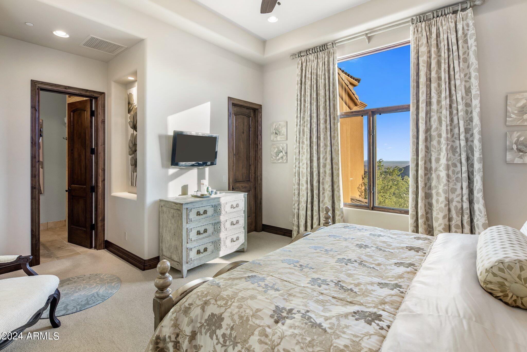 CRESTVIEW AT FOUNTAIN HILLS - Residential