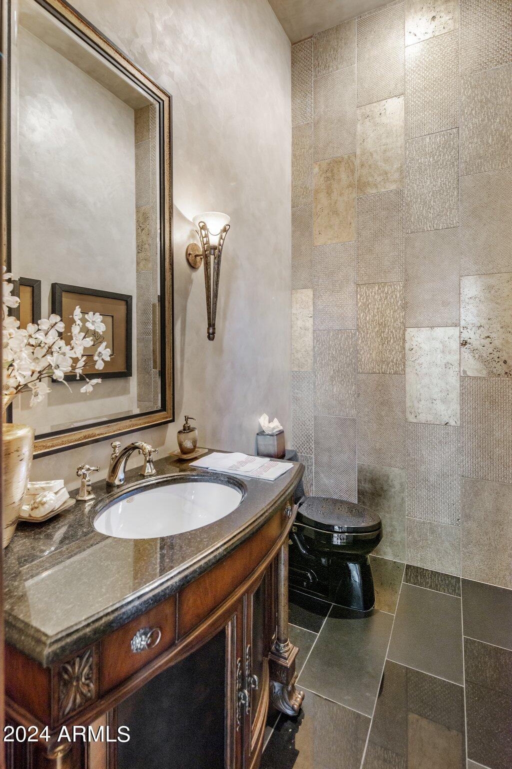 CRESTVIEW AT FOUNTAIN HILLS - Residential