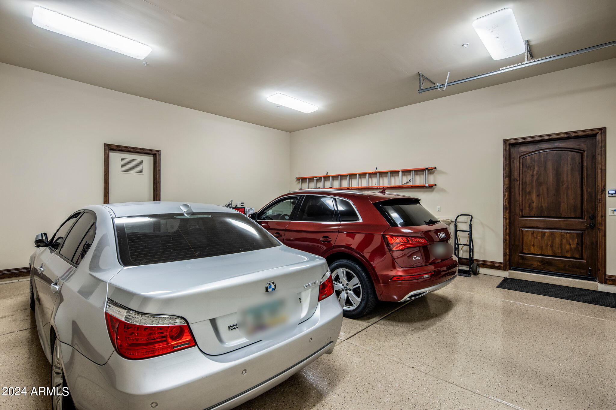 CRESTVIEW AT FOUNTAIN HILLS - Residential