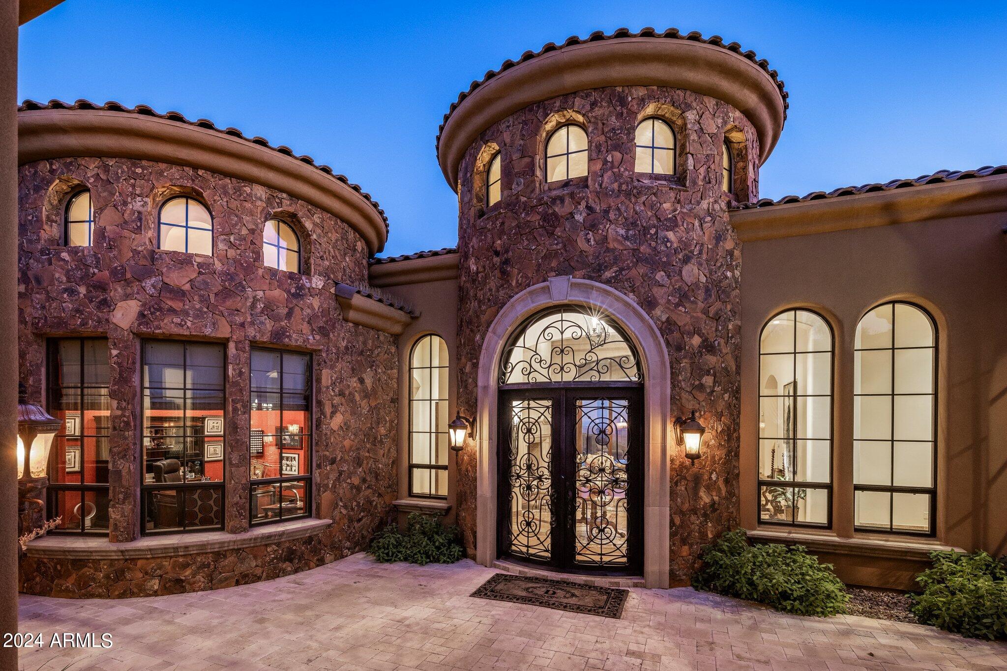 CRESTVIEW AT FOUNTAIN HILLS - Residential