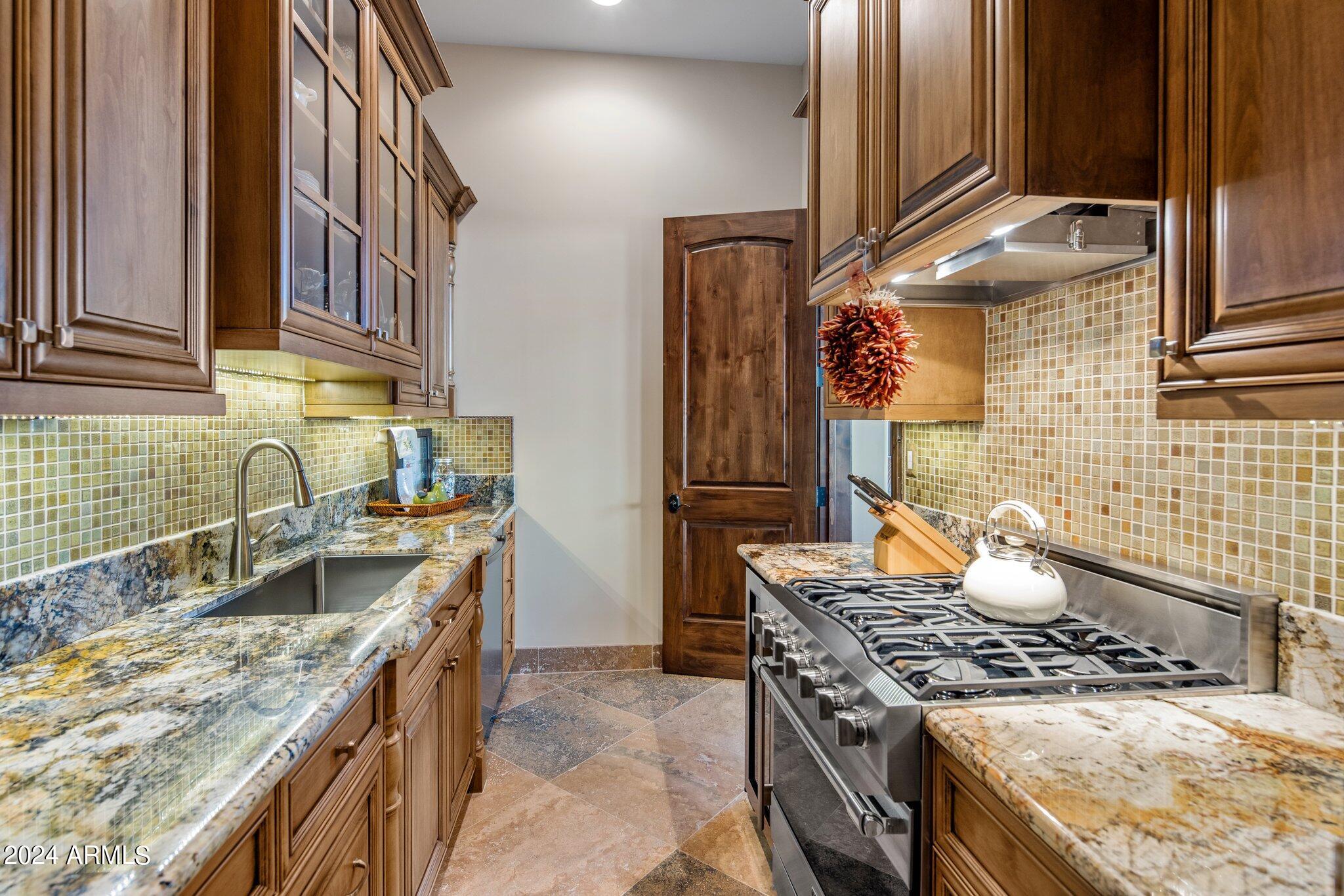 CRESTVIEW AT FOUNTAIN HILLS - Residential