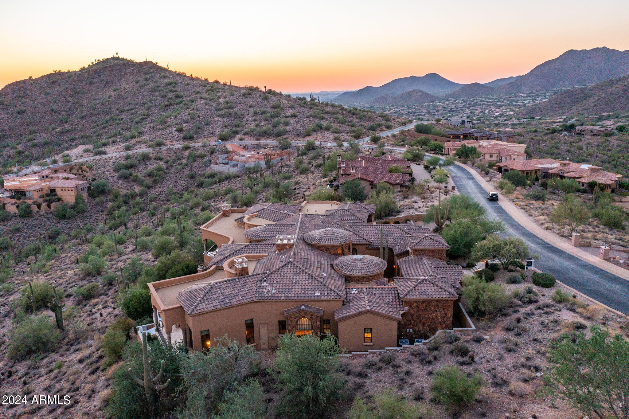 CRESTVIEW AT FOUNTAIN HILLS - Residential