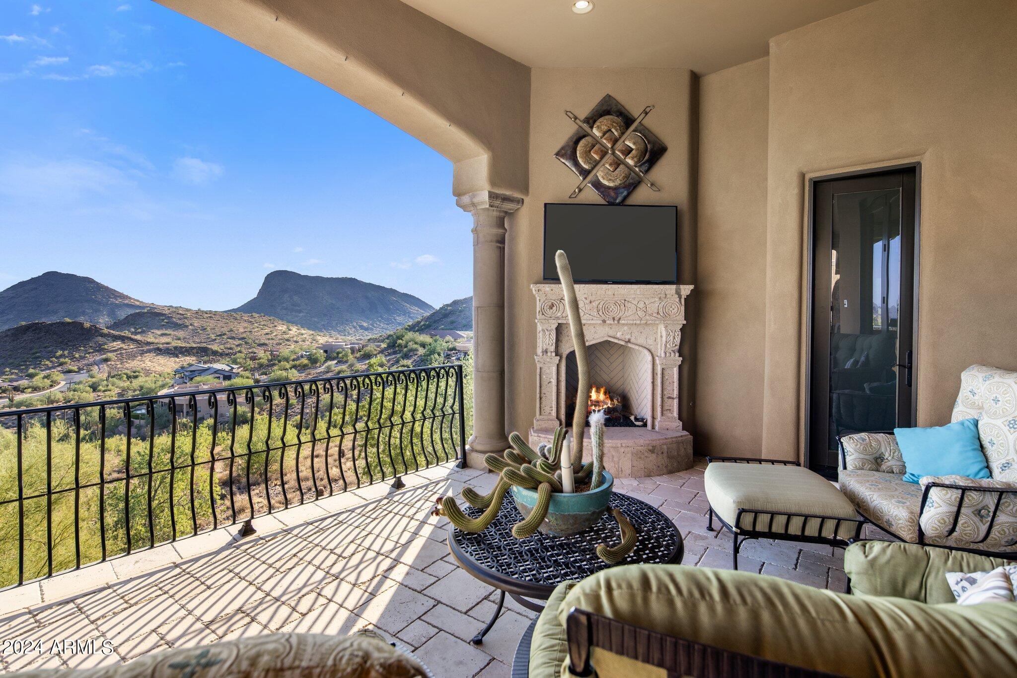 CRESTVIEW AT FOUNTAIN HILLS - Residential