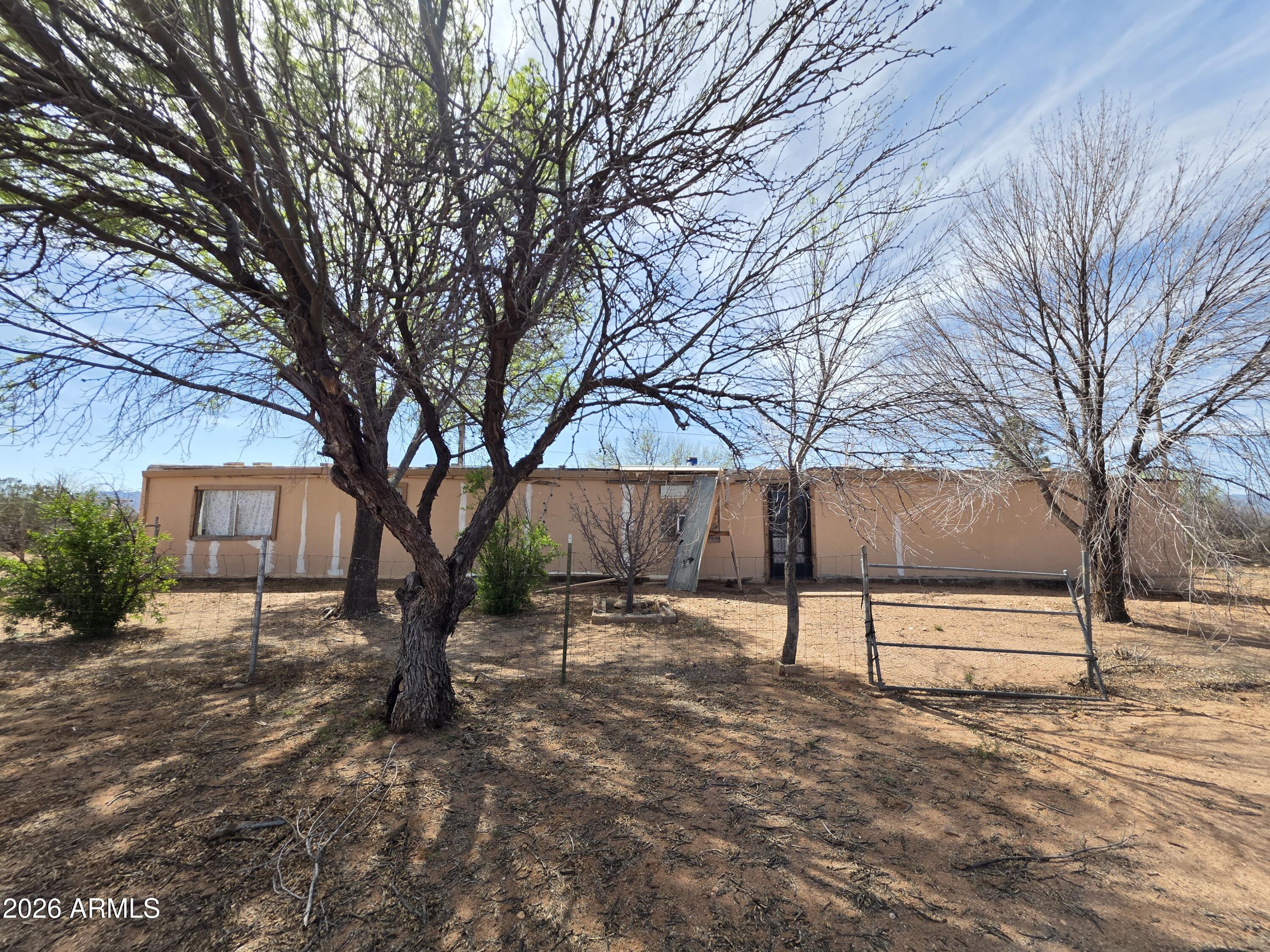 HIGH KNOLL RANCHES - Residential