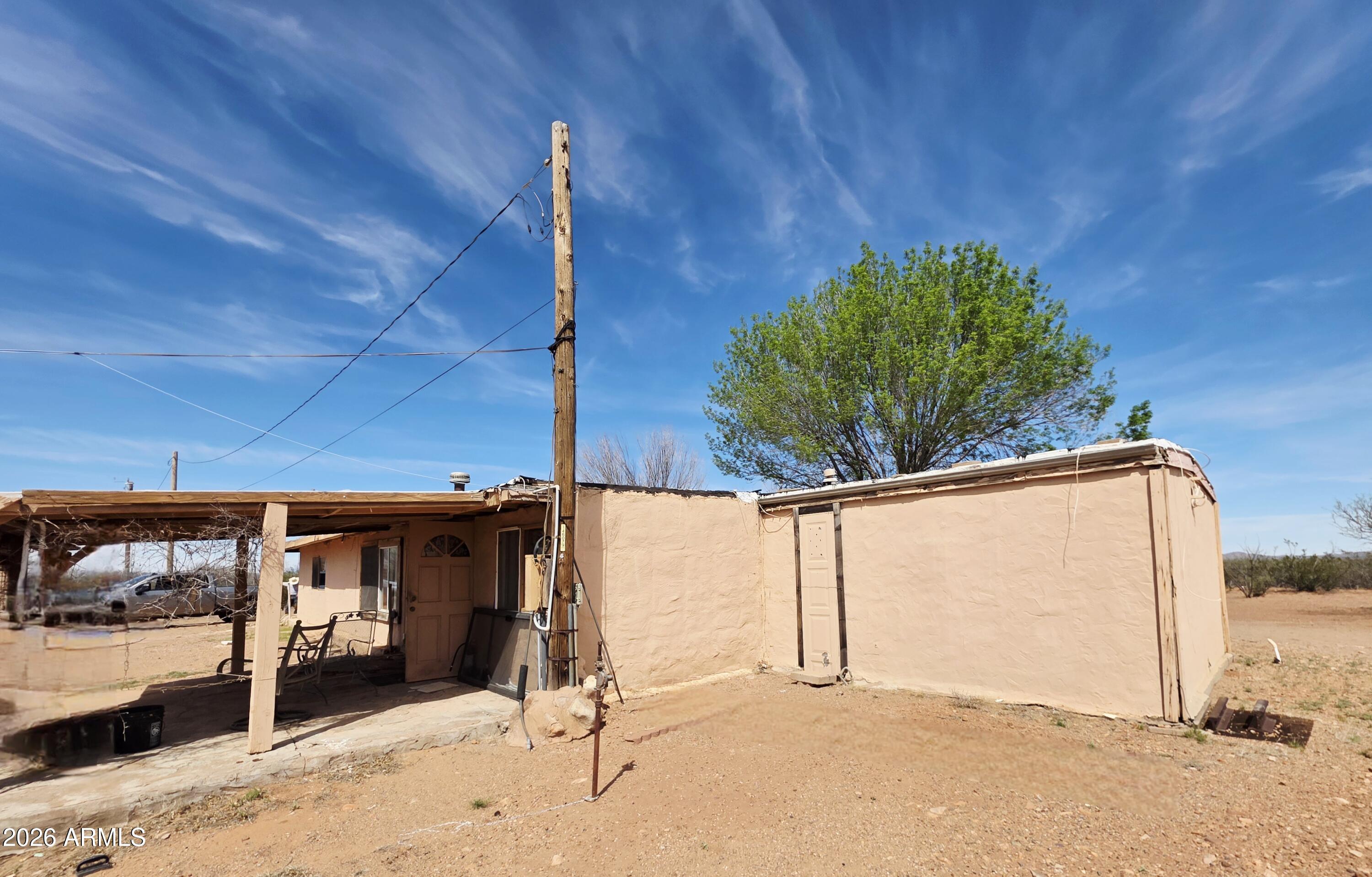 HIGH KNOLL RANCHES - Residential