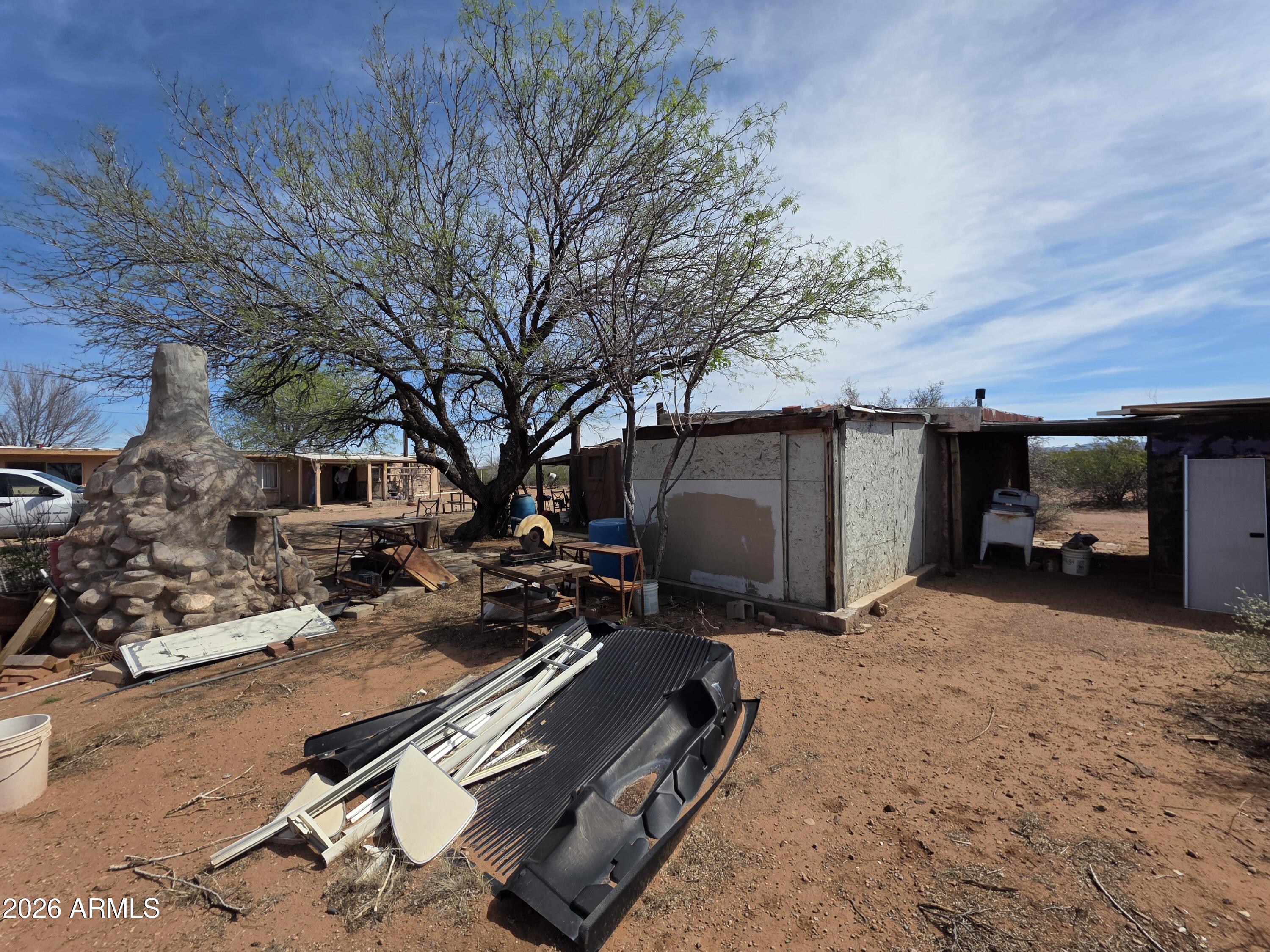 HIGH KNOLL RANCHES - Residential