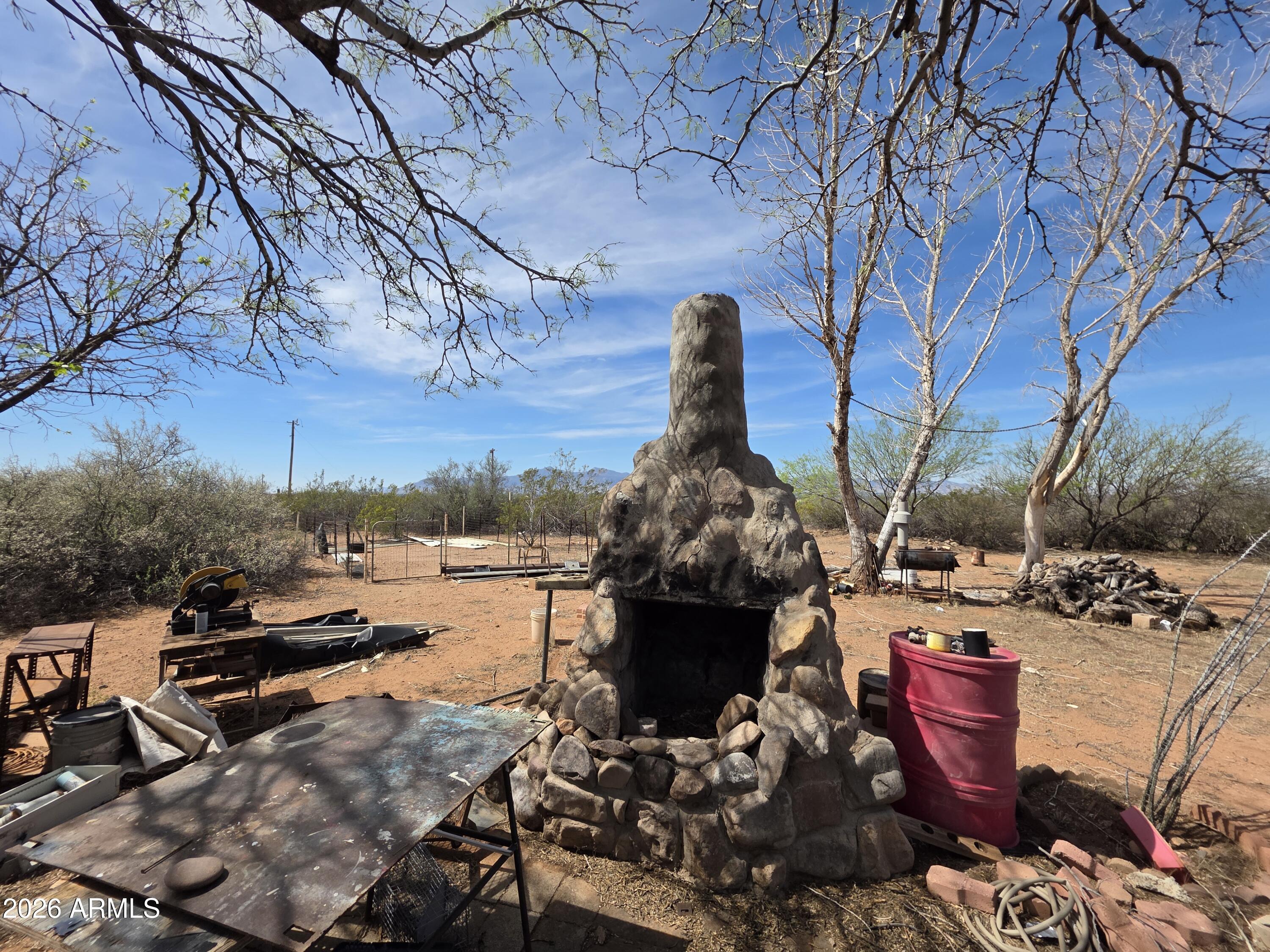 HIGH KNOLL RANCHES - Residential