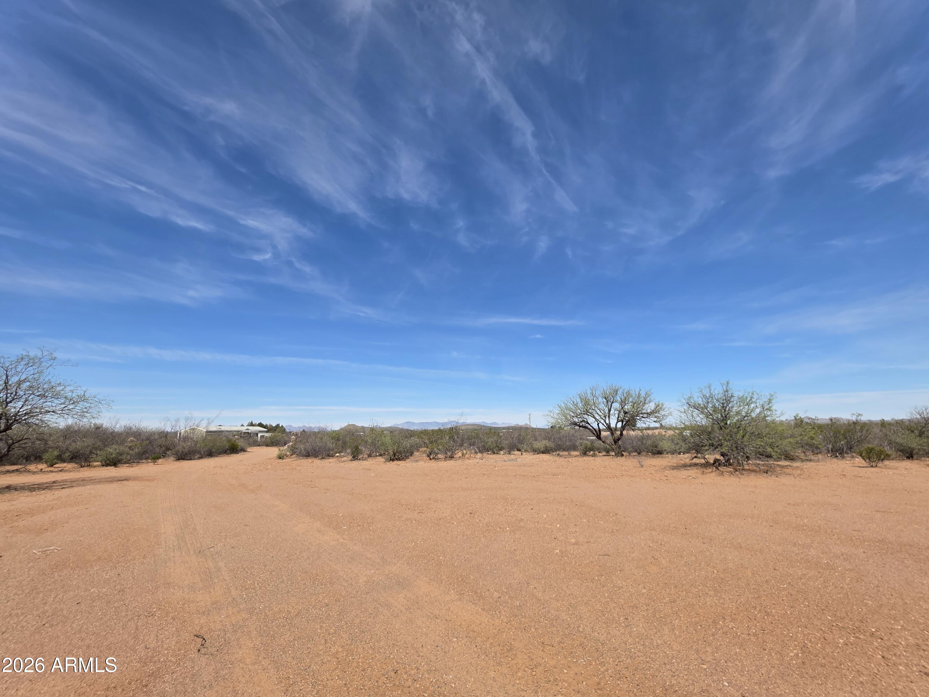 HIGH KNOLL RANCHES - Residential