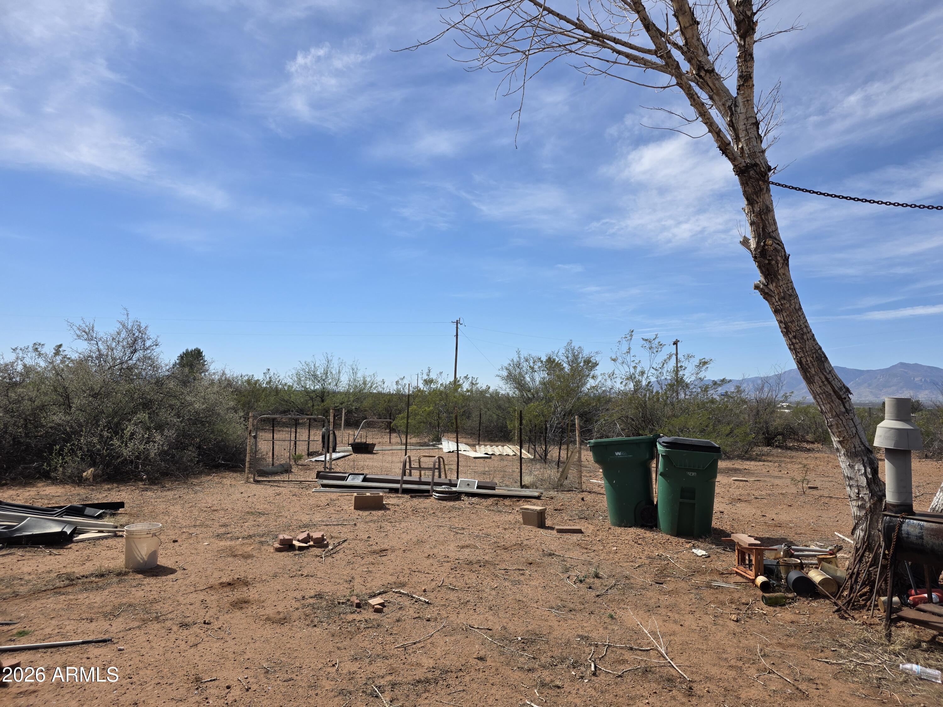 HIGH KNOLL RANCHES - Residential