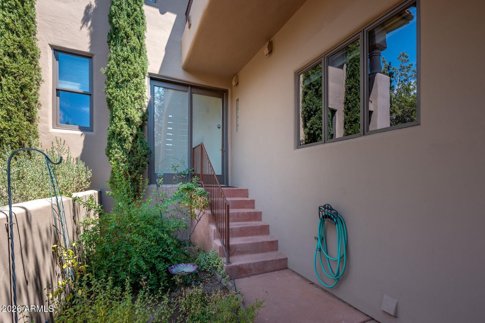 LES SPRINGS - Residential