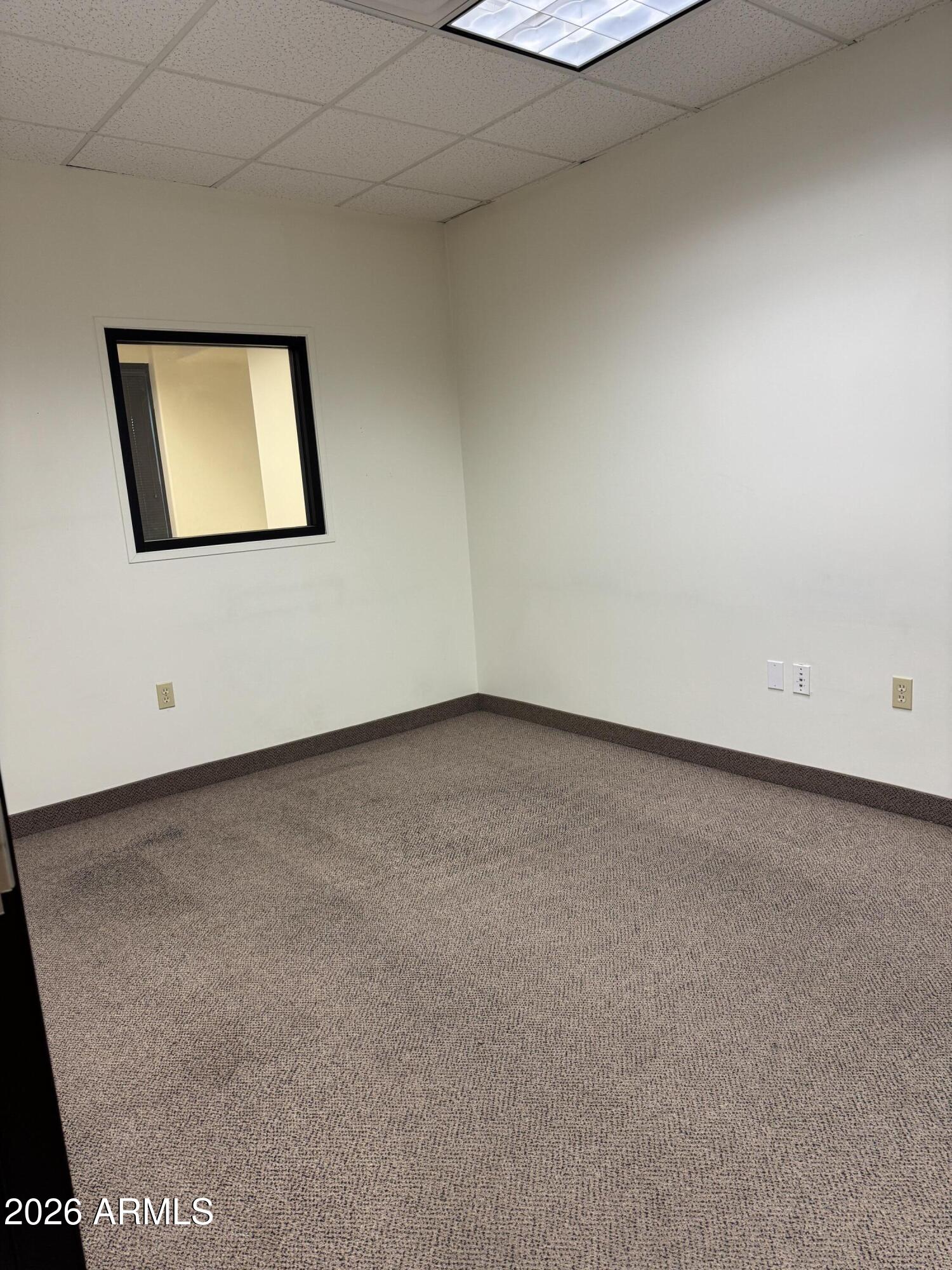 CHANDLER CENTER PAR A-E F1 F2 - Commercial Lease