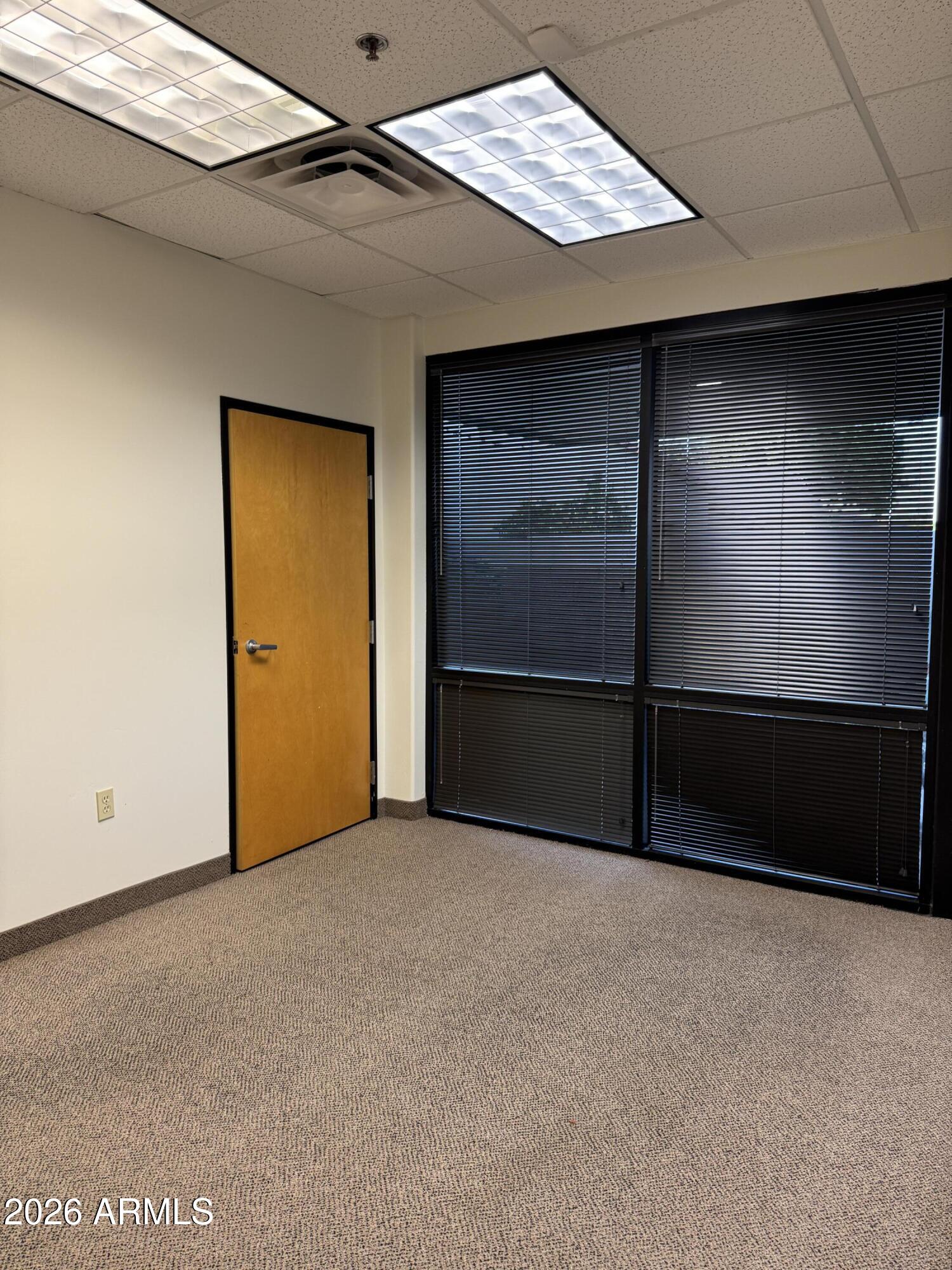 CHANDLER CENTER PAR A-E F1 F2 - Commercial Lease