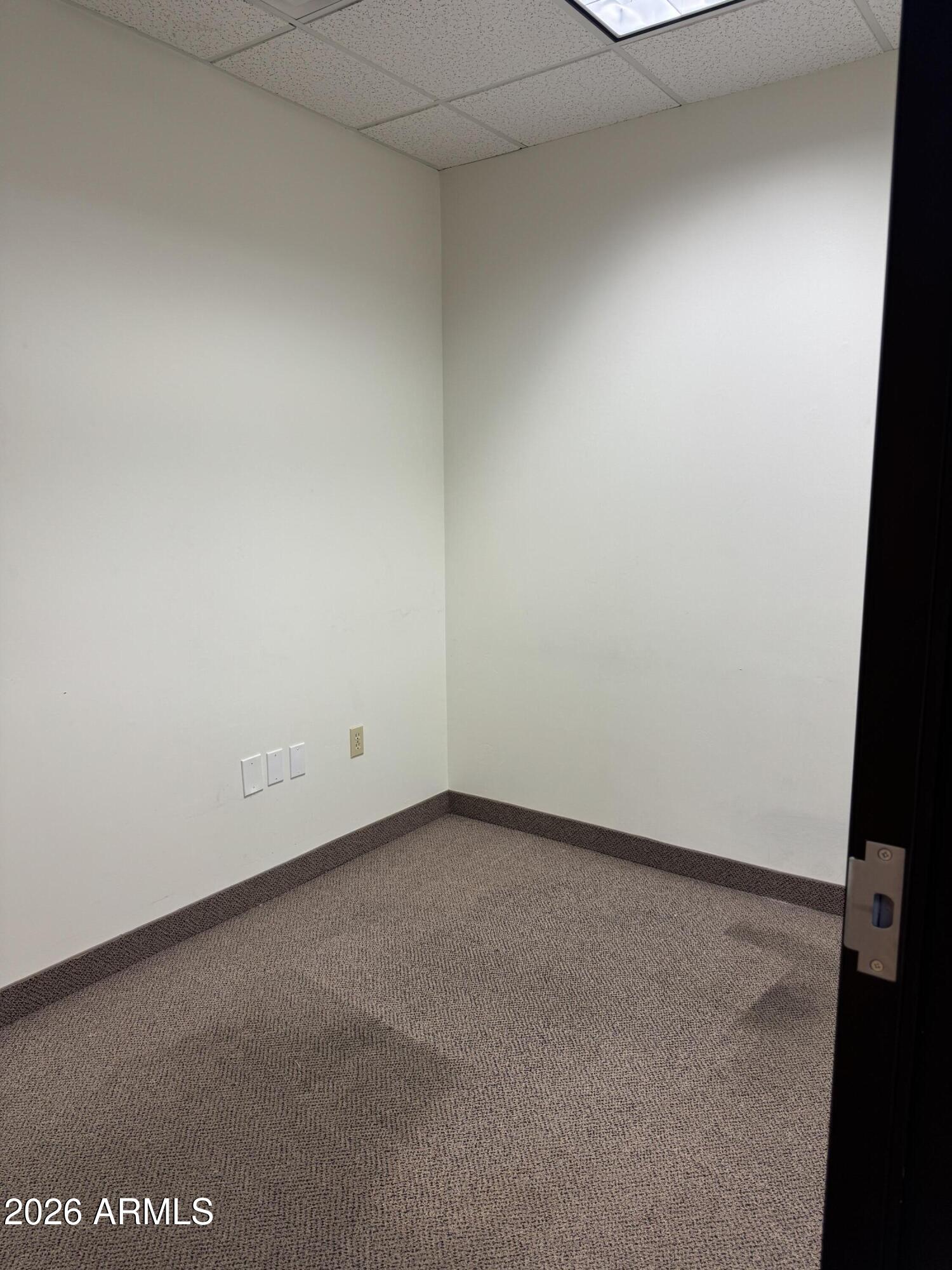 CHANDLER CENTER PAR A-E F1 F2 - Commercial Lease