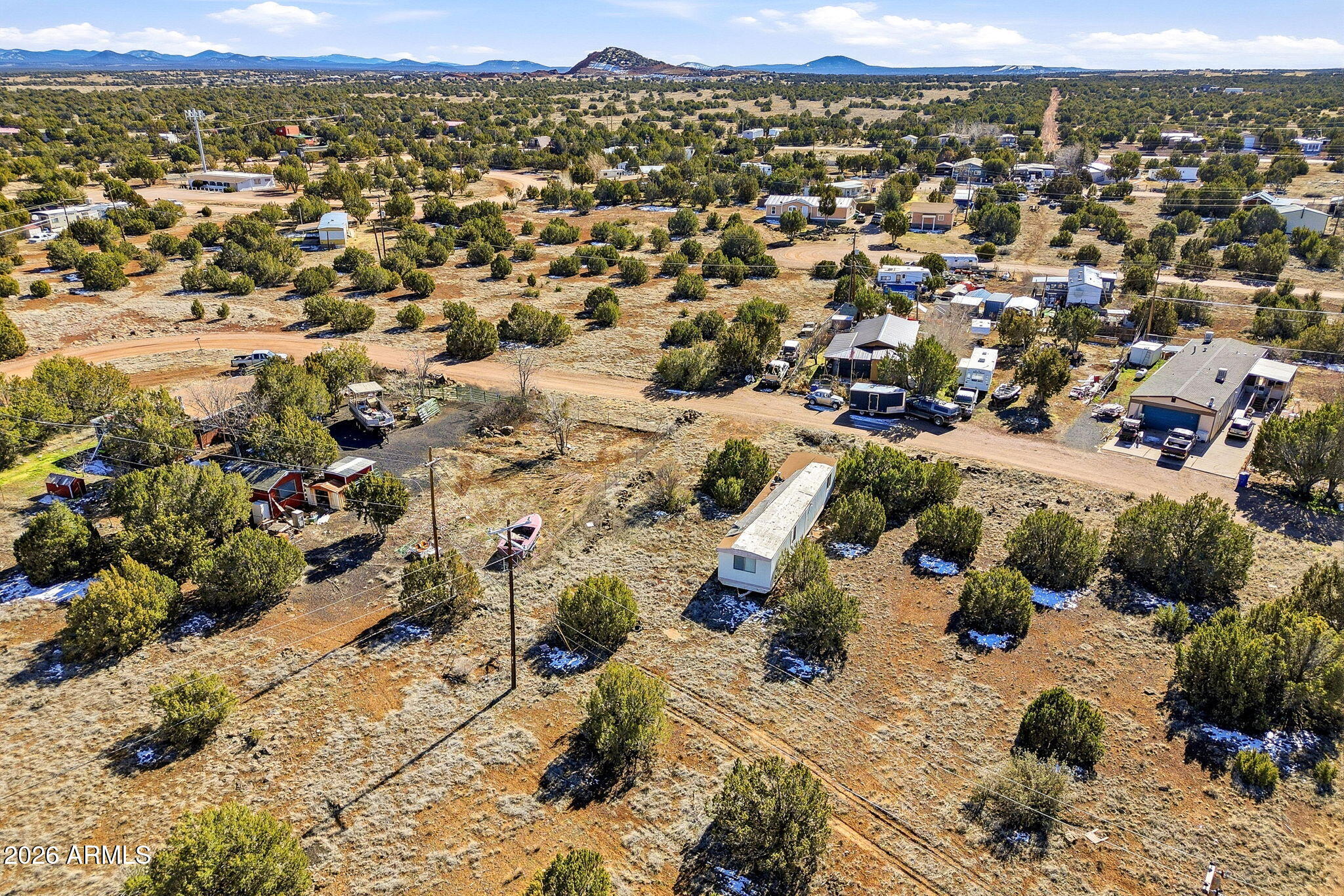 WHITE MOUNTAIN LAKES UNIT 11 - Land