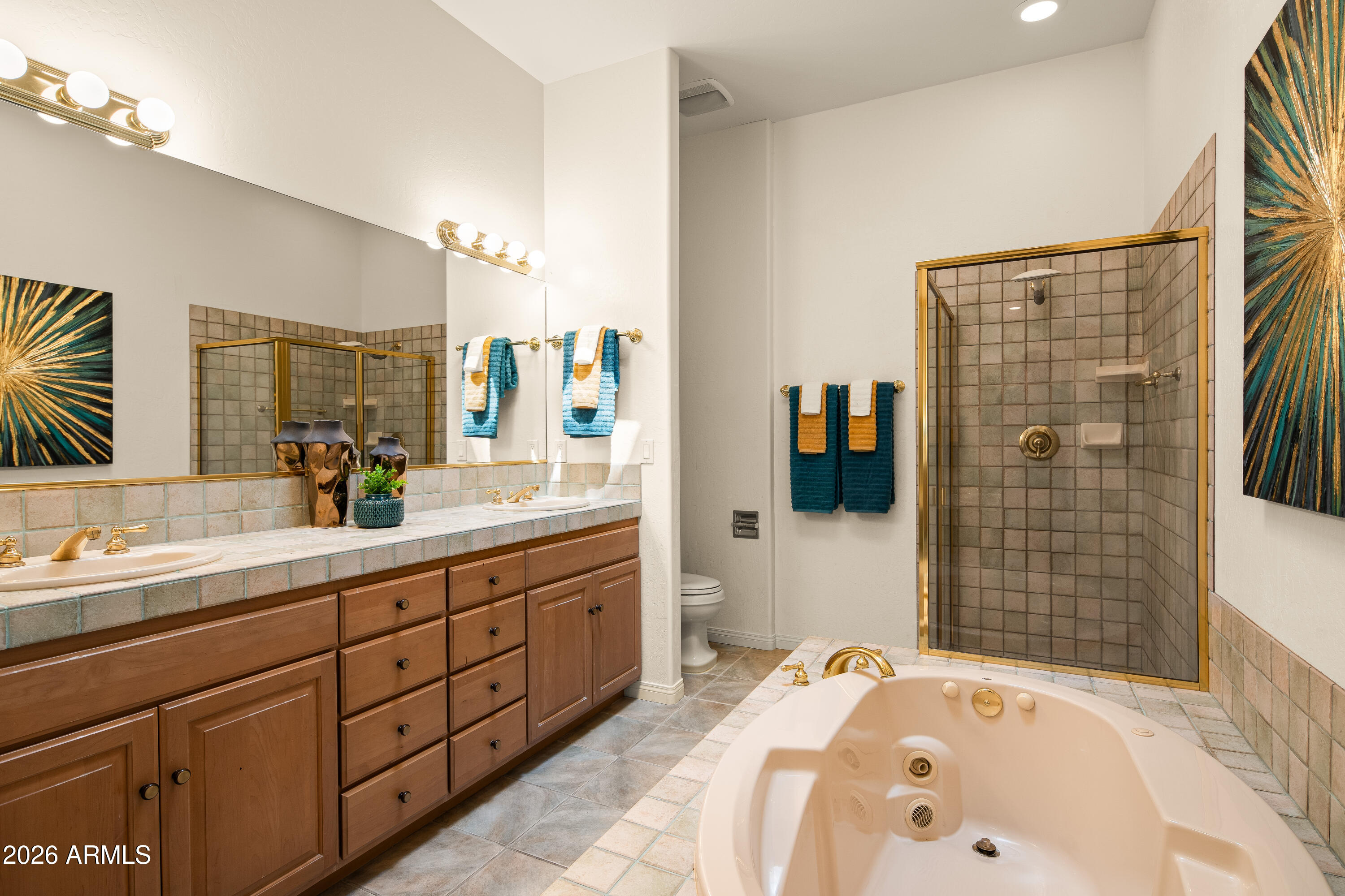 THE RIDGE AT SEDONA CONDOMINIUM REPLAT - Residential