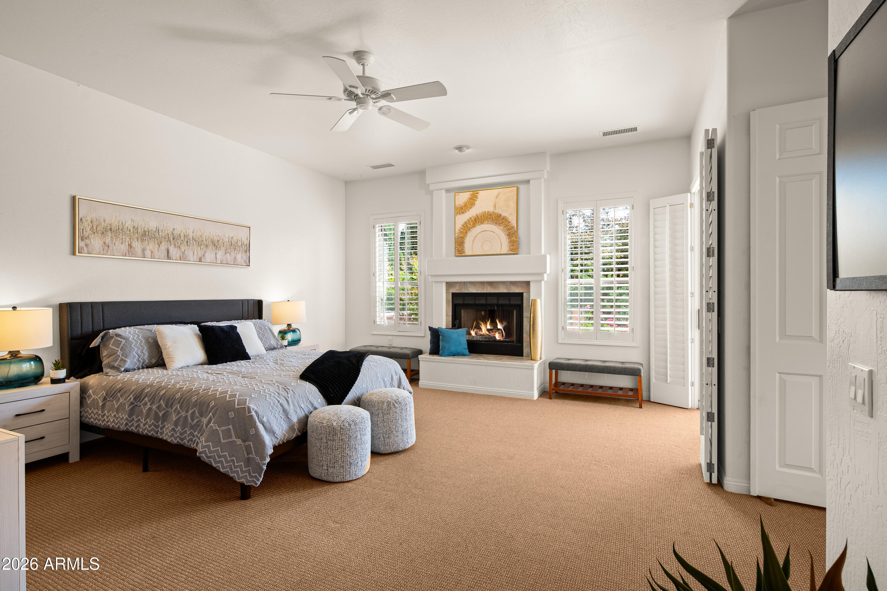 THE RIDGE AT SEDONA CONDOMINIUM REPLAT - Residential