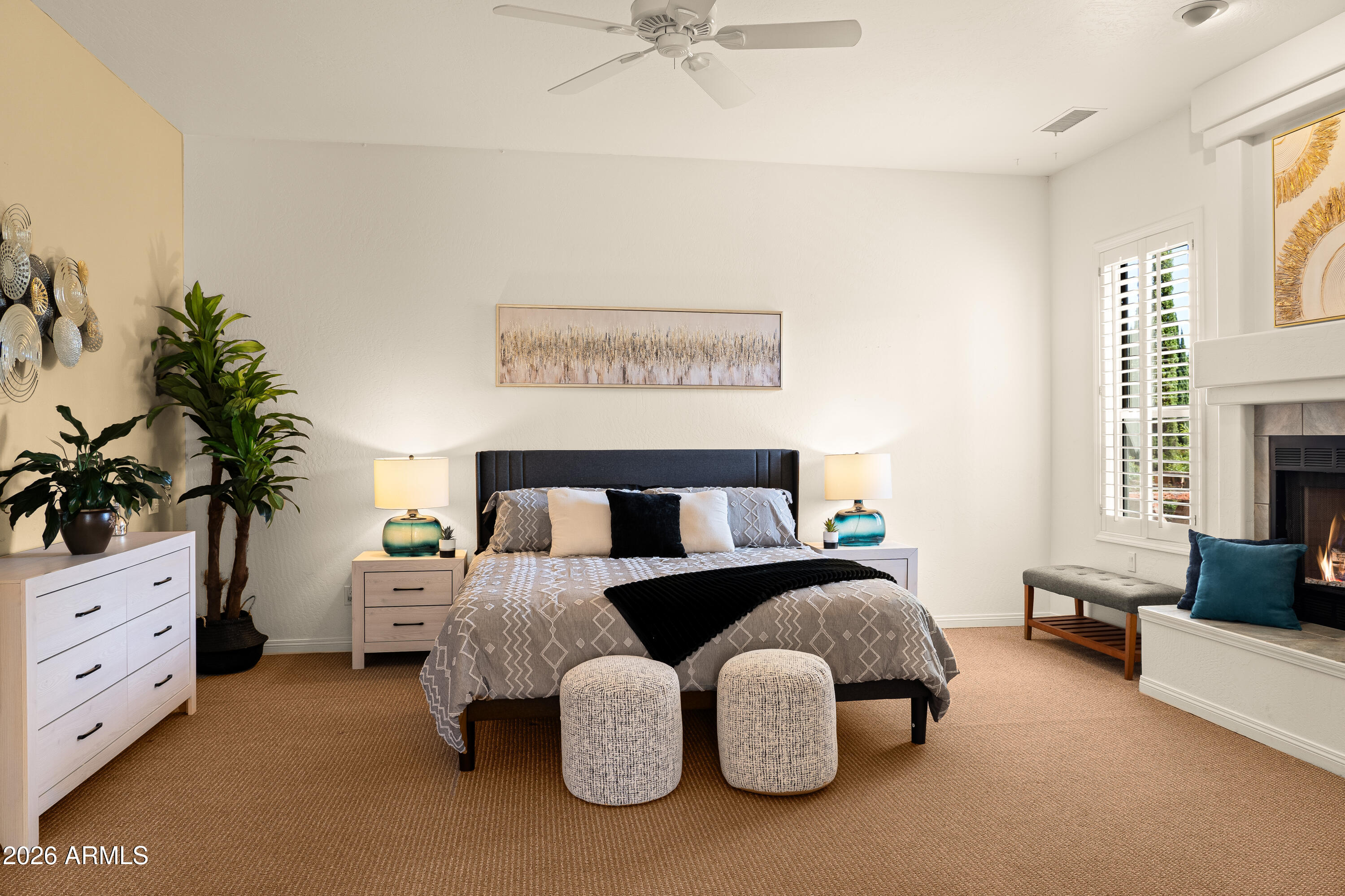 THE RIDGE AT SEDONA CONDOMINIUM REPLAT - Residential